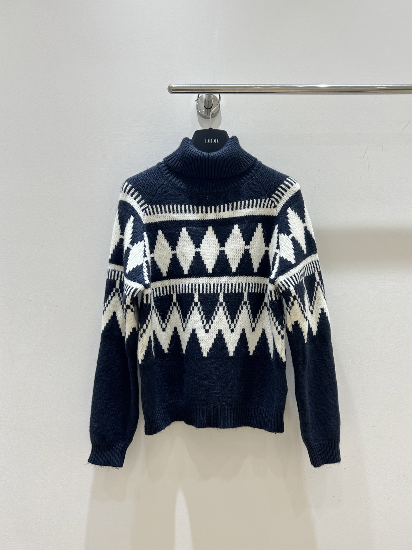 秋冬新品 女性クリスチャンディオール メリハリ トップス