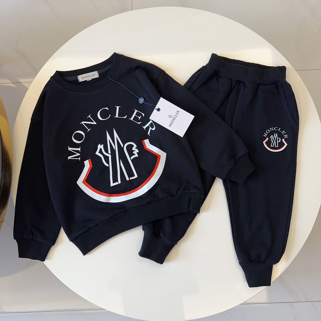 秋冬暖か服モンクレール 子供服 KID 上下服 セットアップ