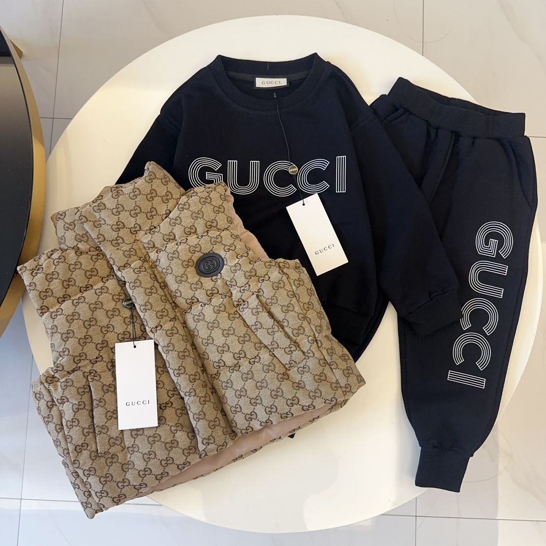 秋冬暖か服グッチ 子供服 KID 上下服 セットアップ
