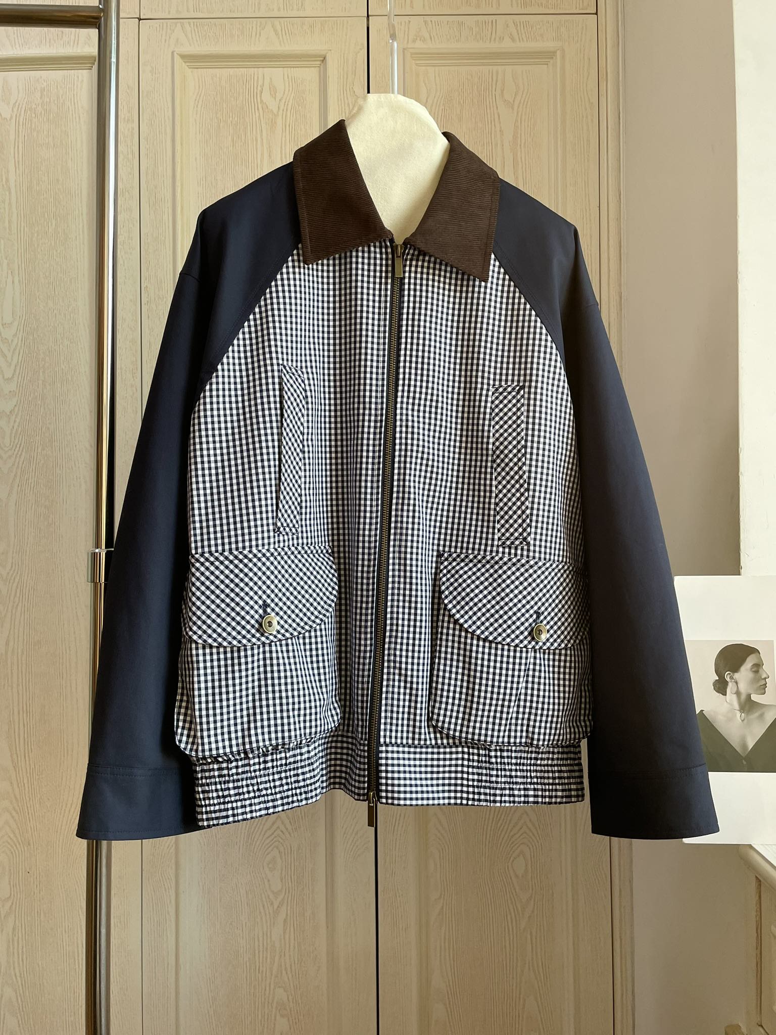 秋冬新品 女性ミュウミュウ アウター/トレンチコート