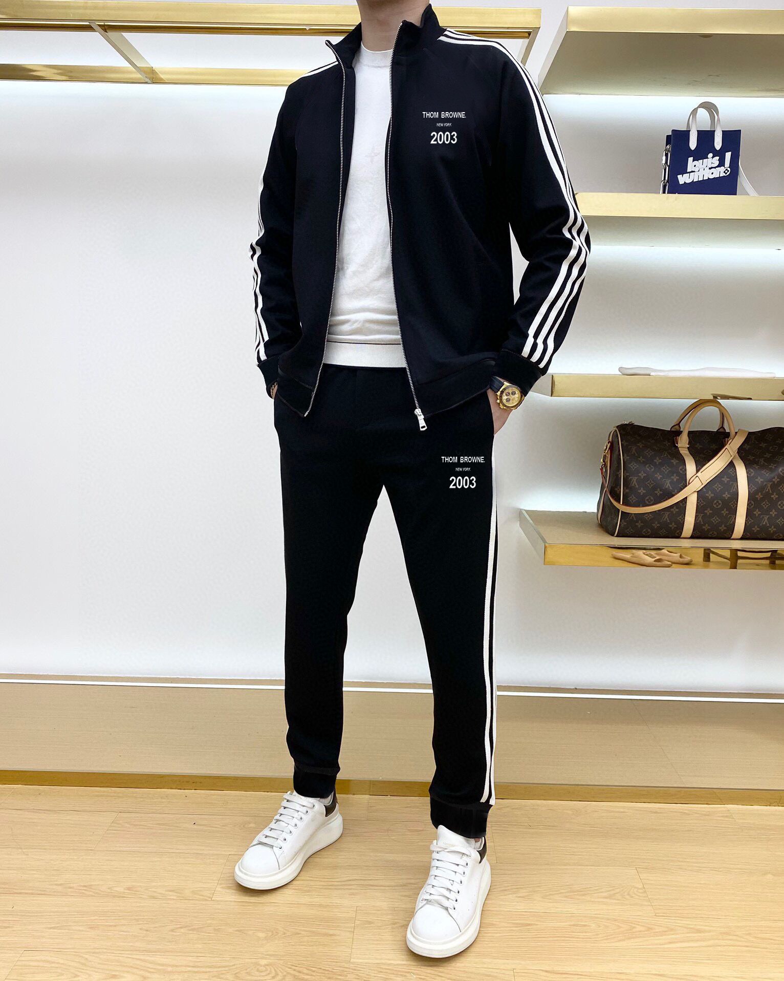 25秋冬ブランド通販 トムブラウン 上下服 セットアップ