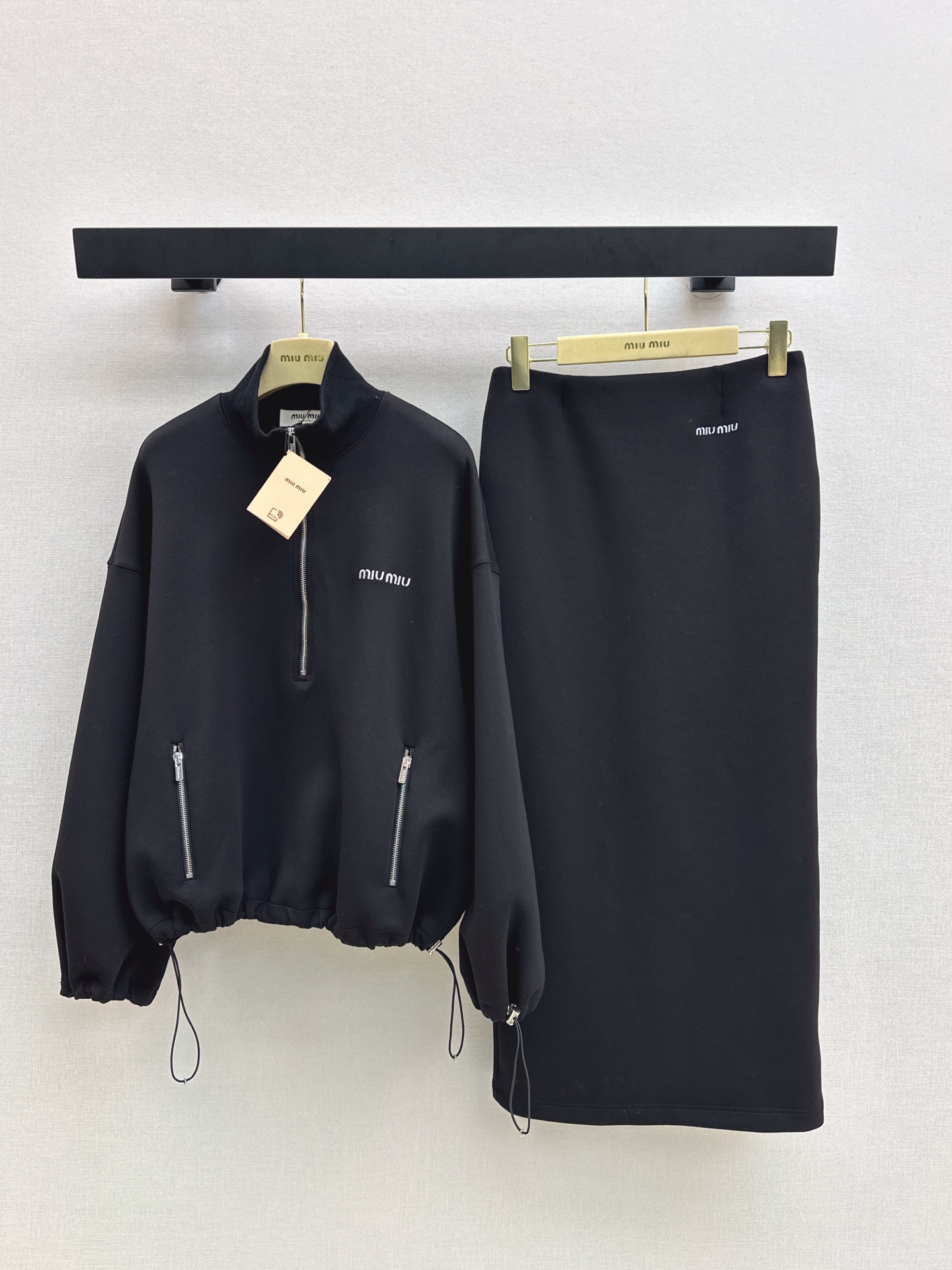 秋冬新品 女性ミュウミュウ 上下服 セットアップ