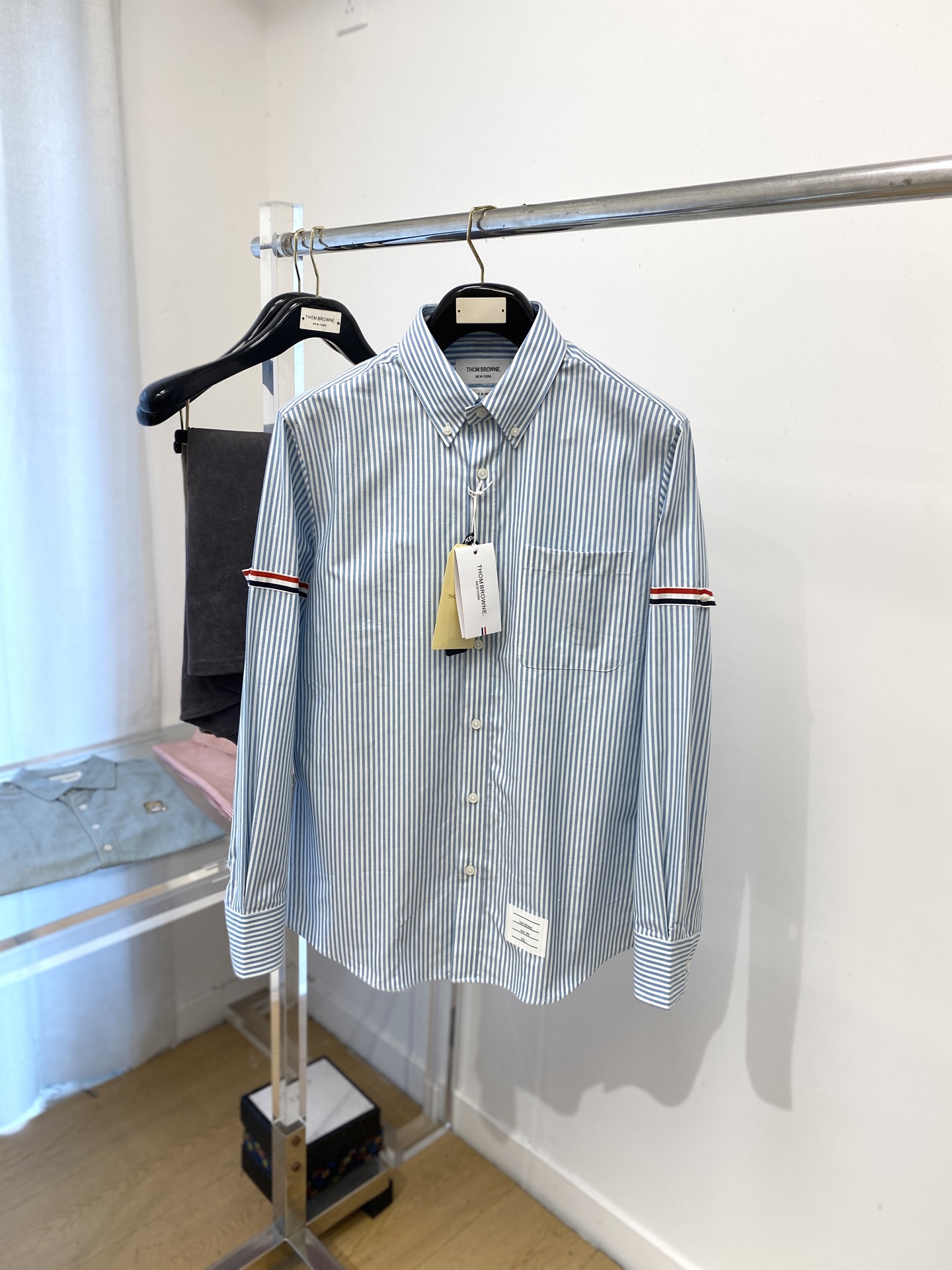 25秋冬新品トムブラウン ワイシャツ トップス