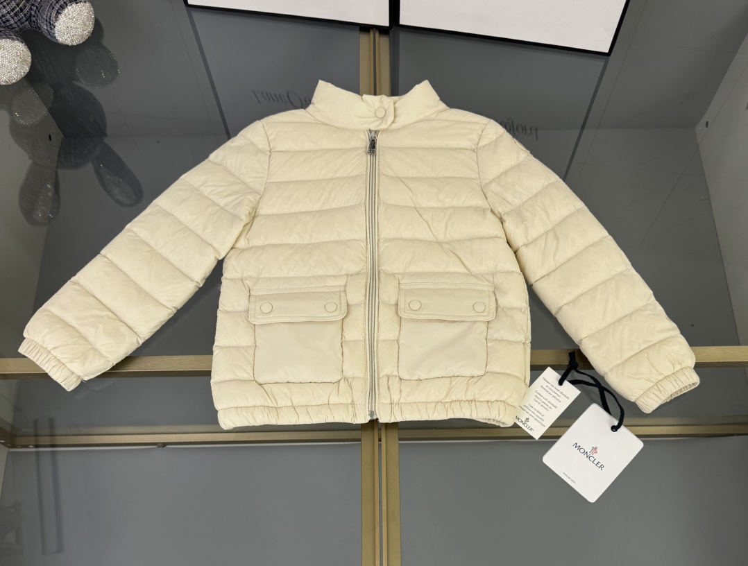 秋冬暖か服モンクレール 子供服 KID ダウンジャケットトップス