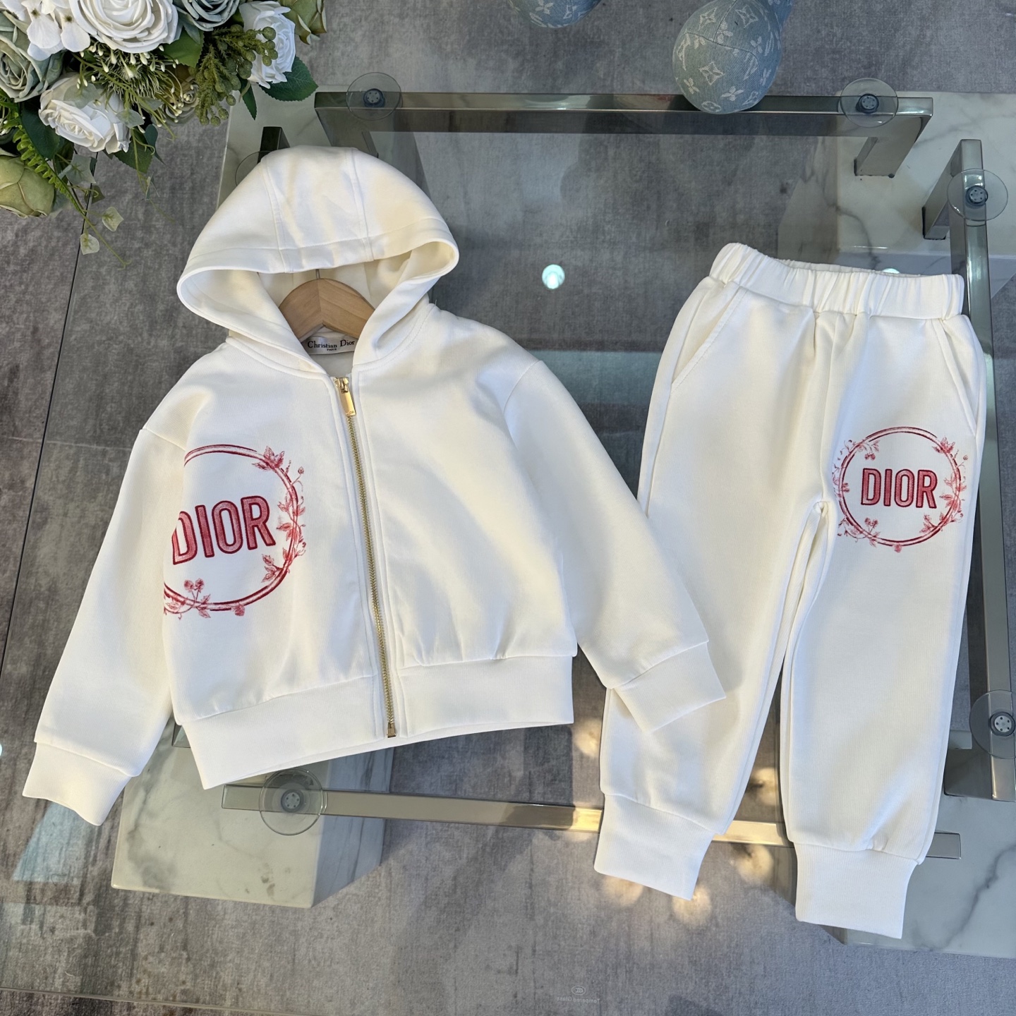 秋冬暖か服クリスチャンディオール 子供服 KID 上下服 セットアップ