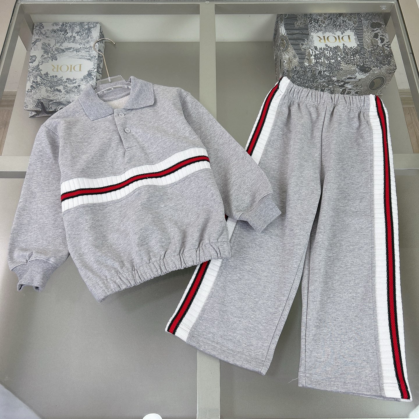 秋冬暖か服グッチ 子供服 KID 上下服 セットアップ
