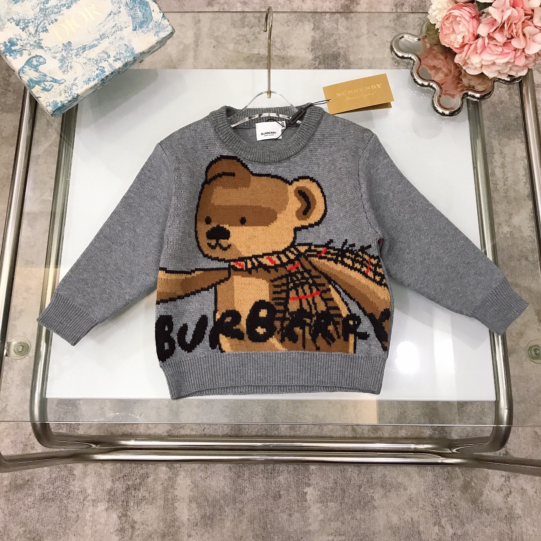 秋冬暖か服バーバリー 子供服 KID メリハリ トップス