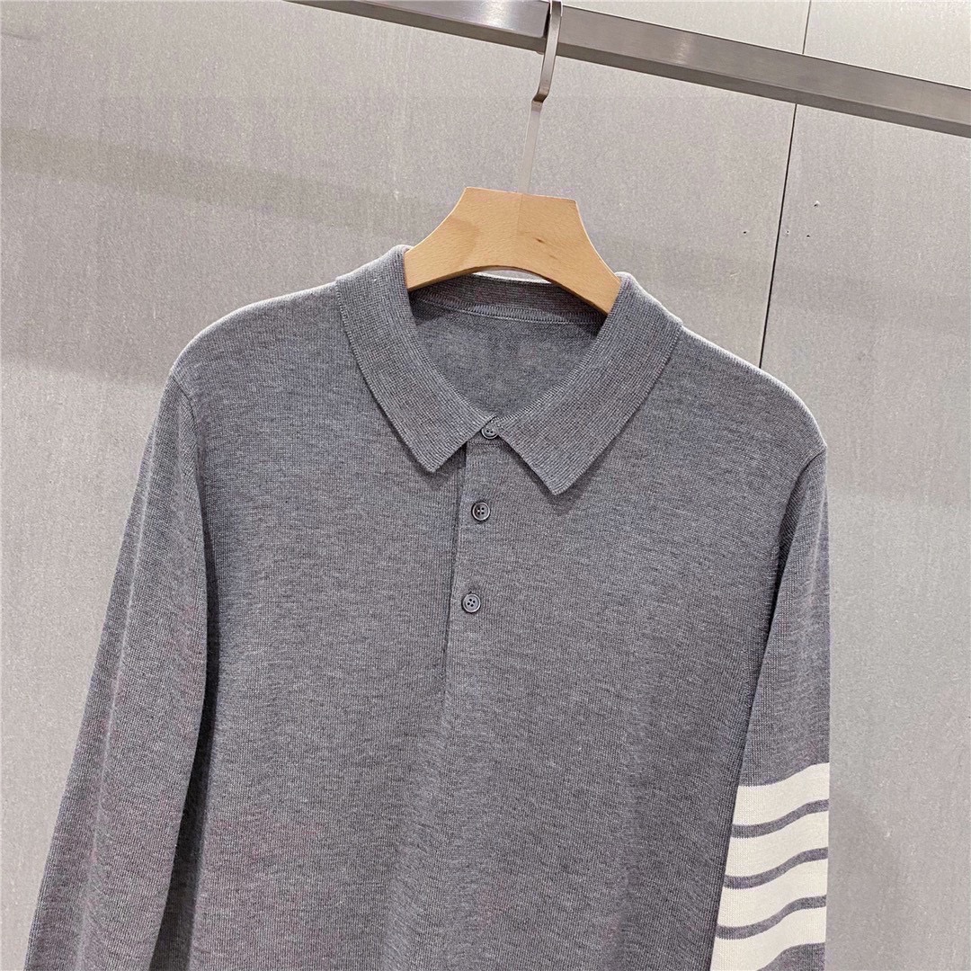 25秋冬新品 トムブラウン ★素敵 メリハリ トップス