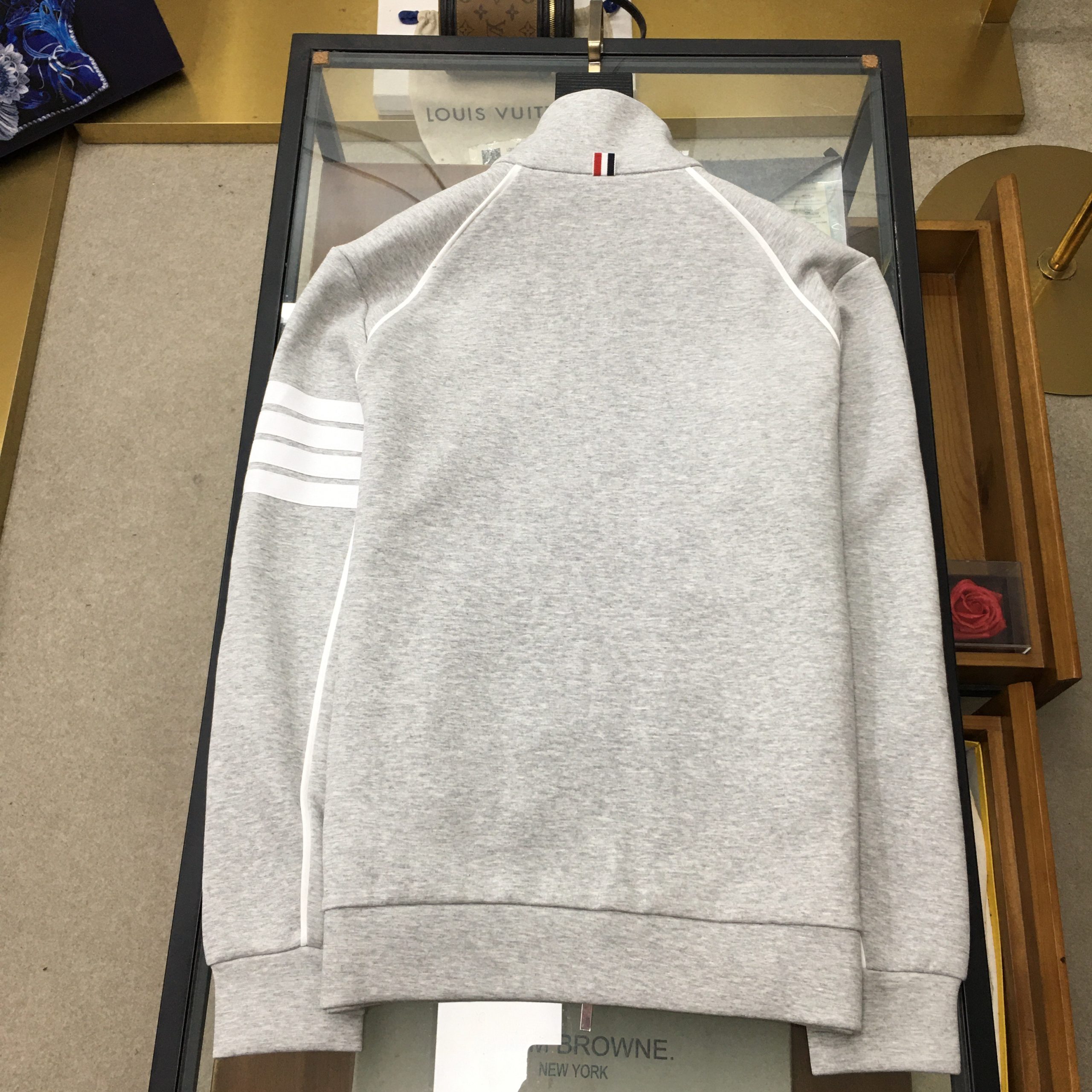 25秋冬ブランド通販 トムブラウン 上下服 セットアップ