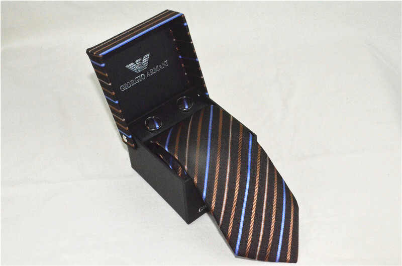 アルマーニ 紳士用 Tie ネクタイ カフス 2点セット