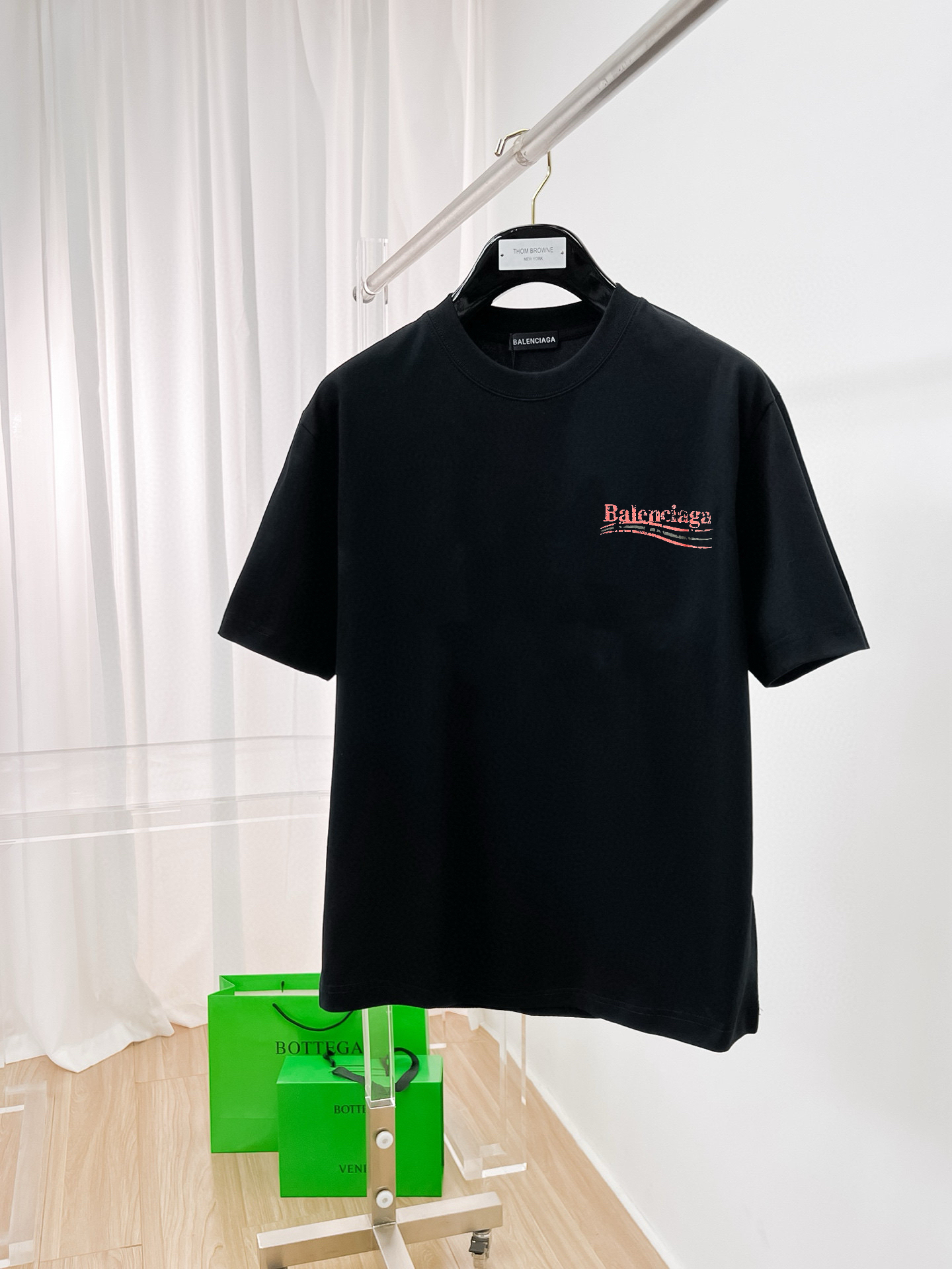 売れ筋商品 新品 バレンシアガ 半袖Tシャツ トップス