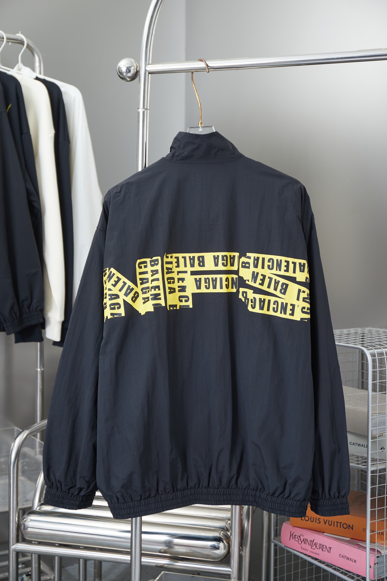 25秋冬新品バレンシアガ アウター/トレンチコート