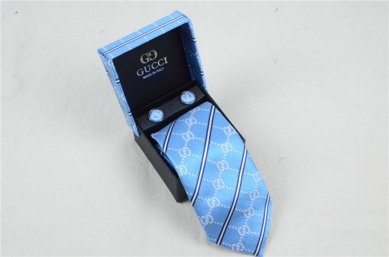 グッチ 紳士用 Tie ネクタイ カフス 2点セット