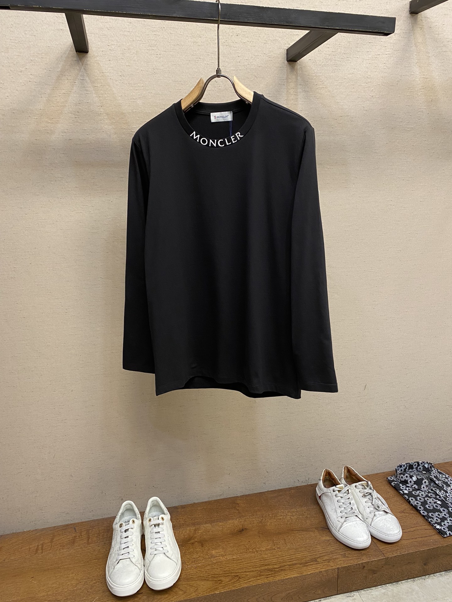 25秋冬新品 モンクレール メンズ 長袖Tシャツ トップス