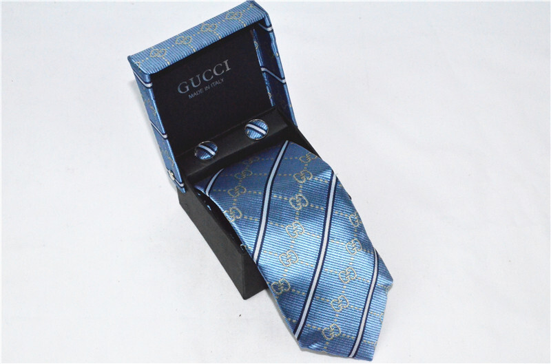グッチ 紳士用 Tie ネクタイ カフス 2点セット