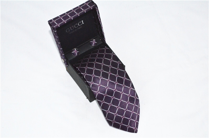 グッチ 紳士用 Tie ネクタイ カフス 2点セット