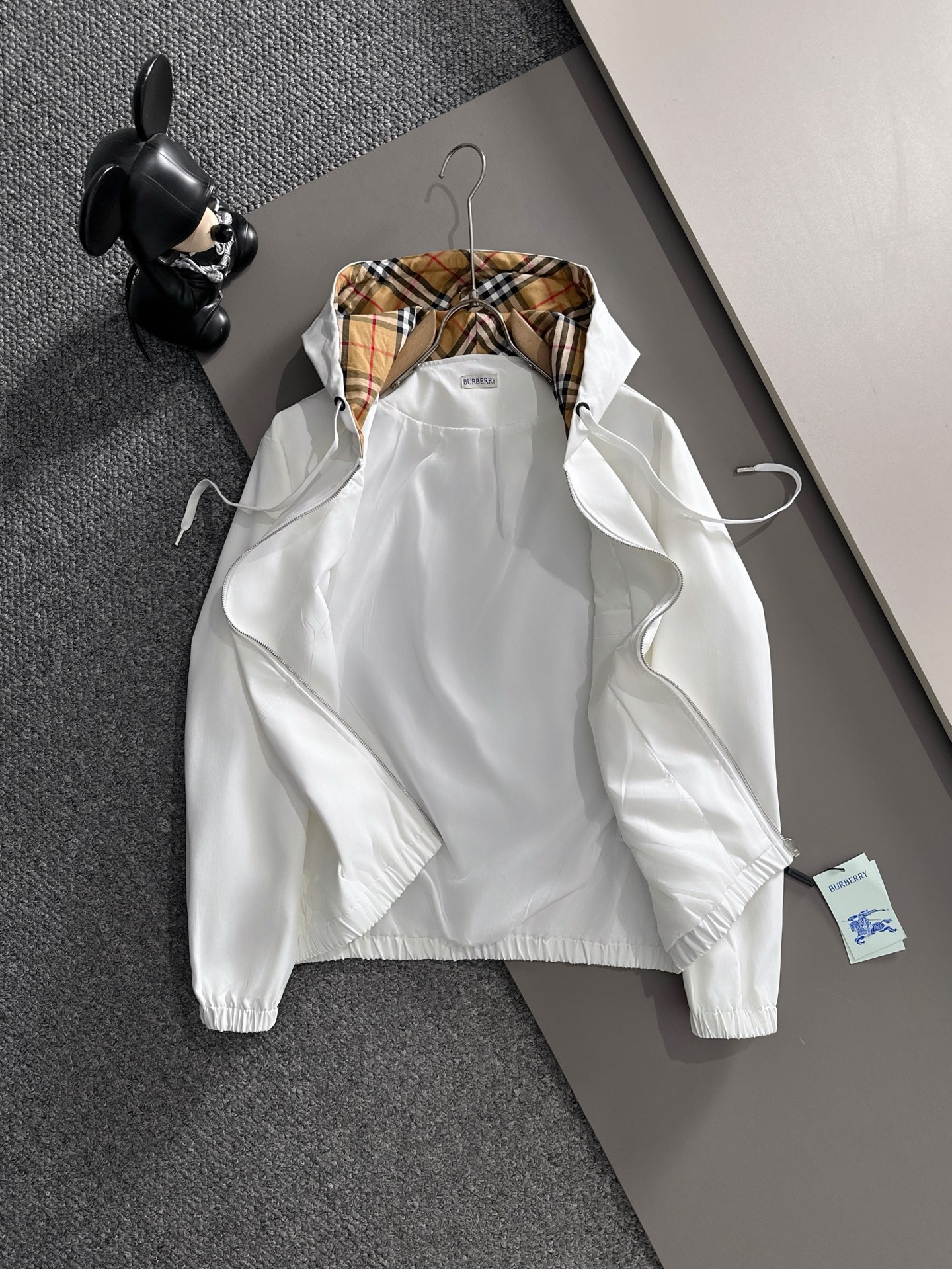 25秋冬新品バーバリー メンズ 上下服 セットアップ