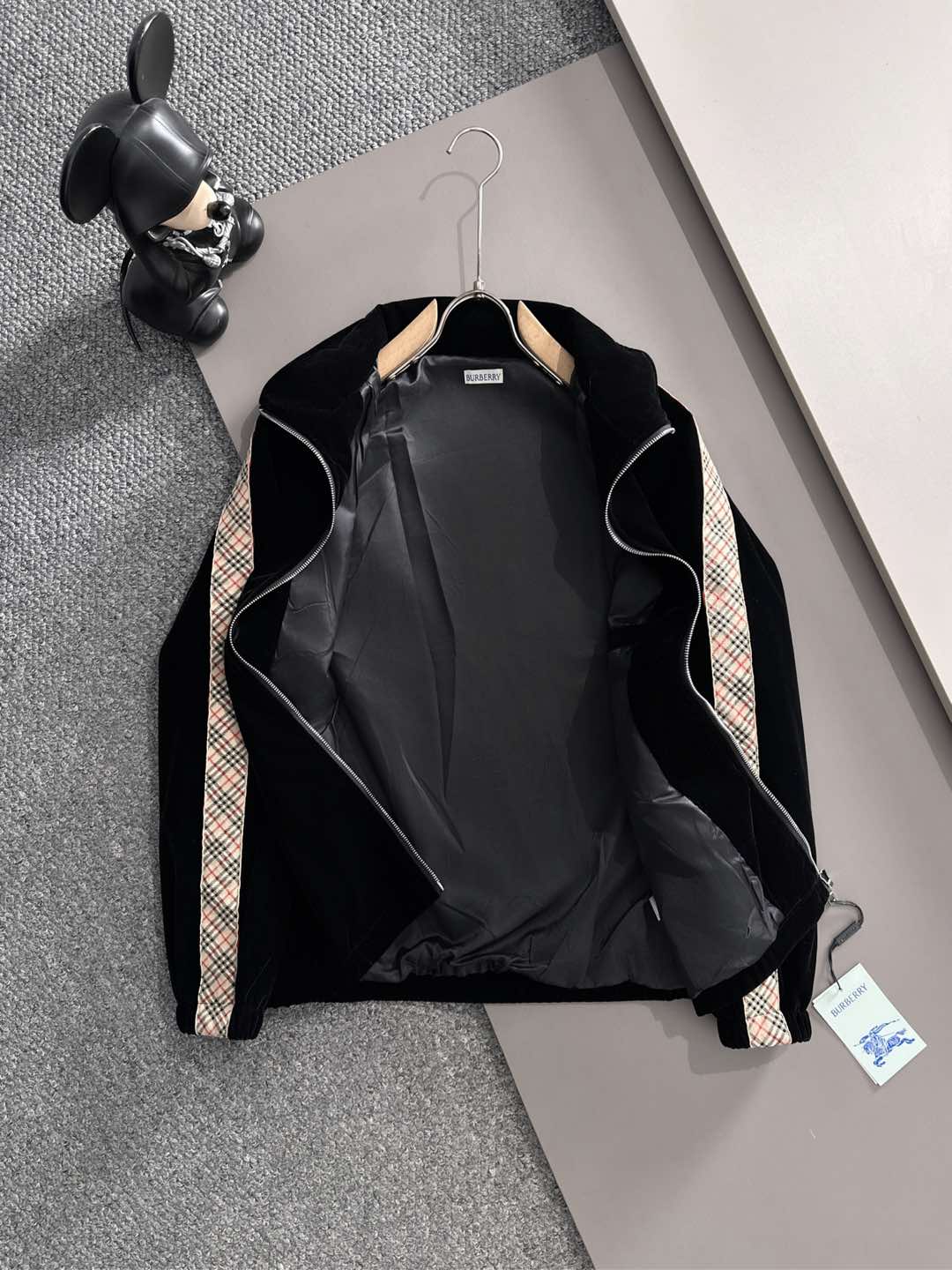 25秋冬新品バーバリー メンズ 上下服 セットアップ