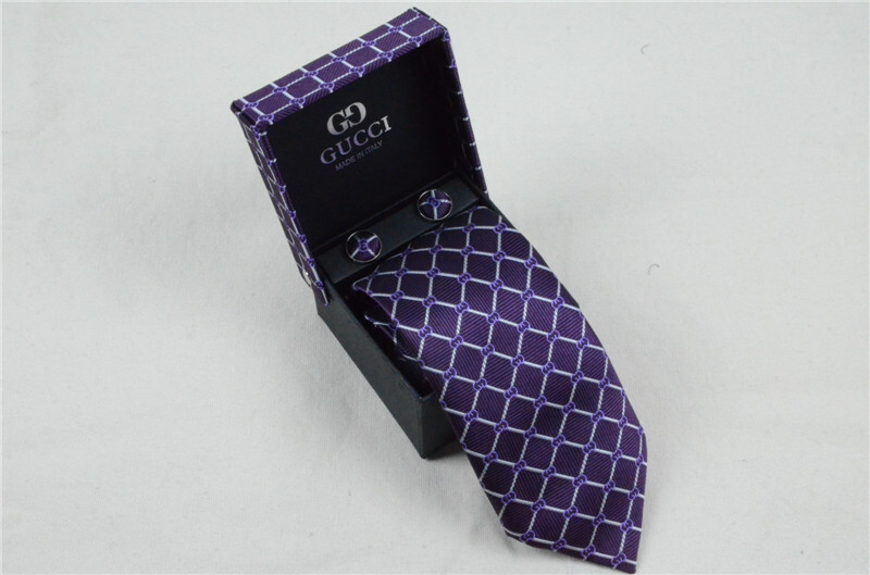 グッチ 紳士用 Tie ネクタイ カフス 2点セット