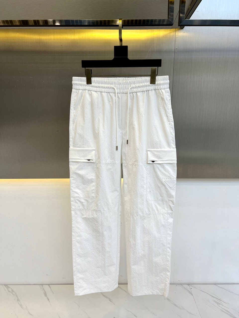 25秋冬新品プラダ メンズ カジュアルパンツ