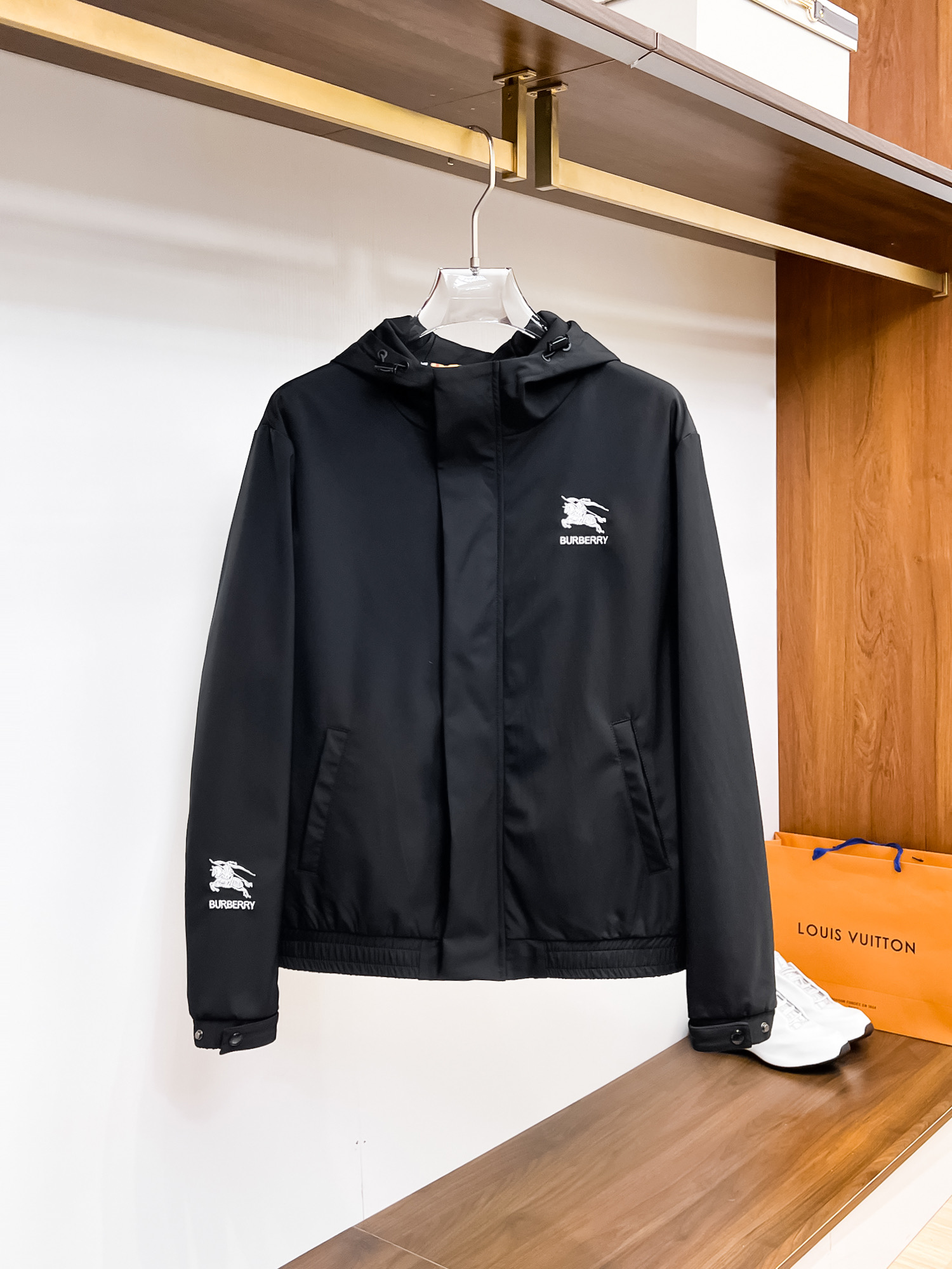 25秋冬新品バーバリー メンズ アウター/トレンチコート