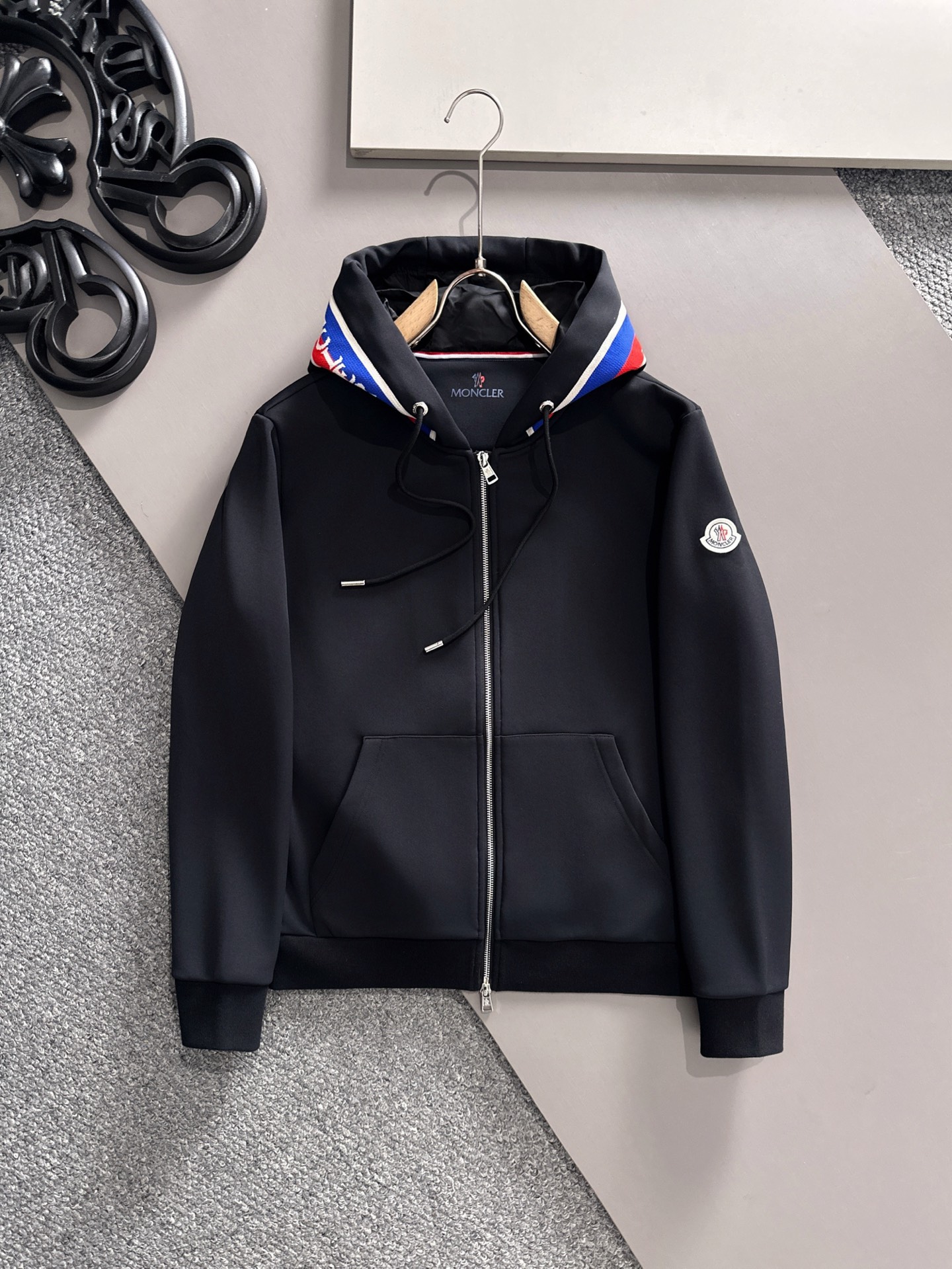 25秋冬新品 モンクレール メンズ 上下服 セットアップ