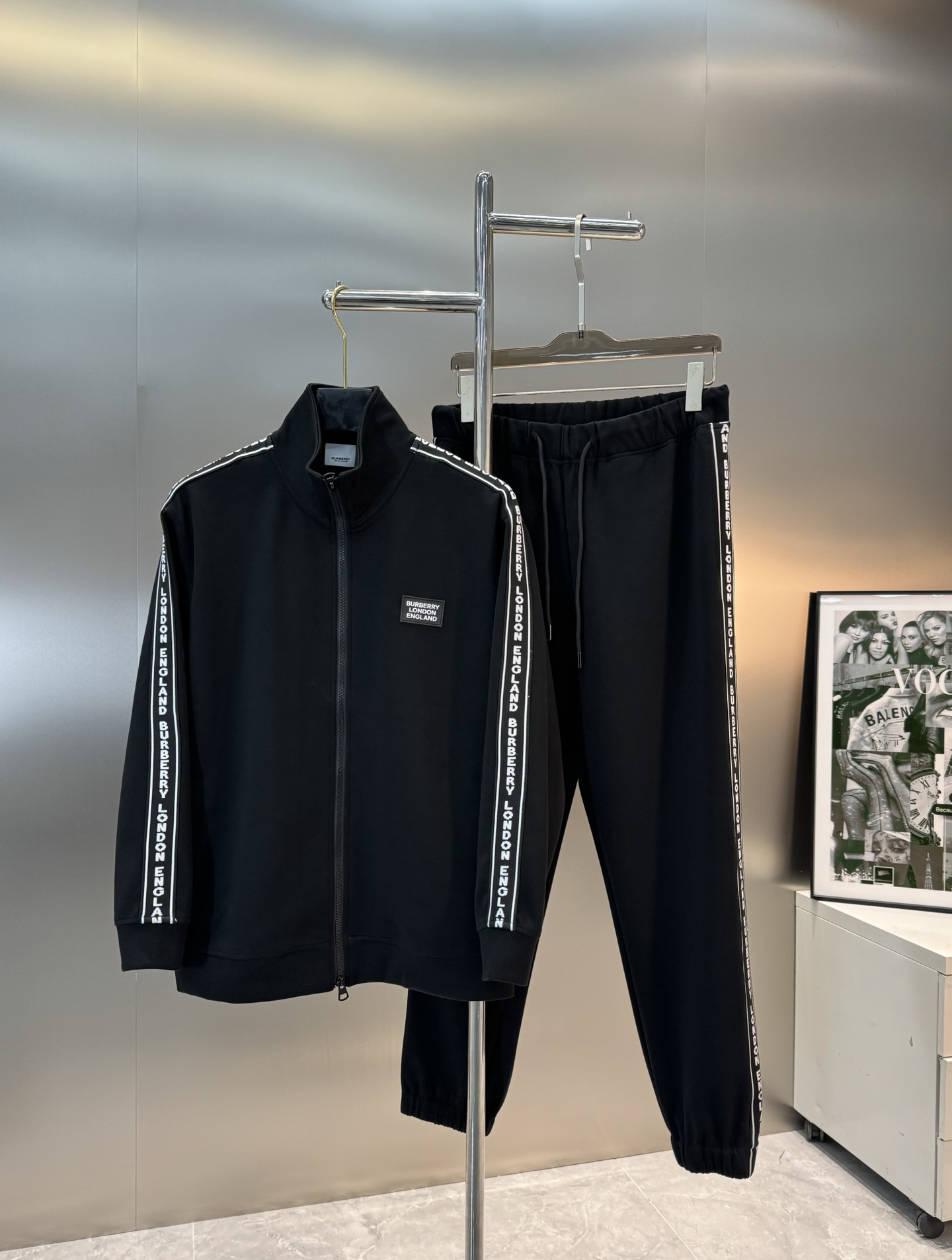 25秋冬新品バーバリー メンズ 上下服 セットアップ