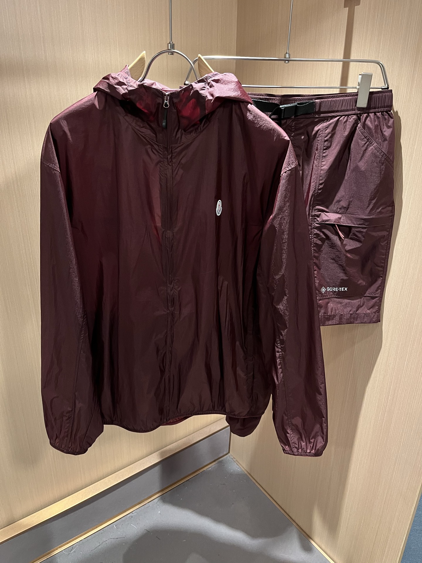 25秋冬新品 モンクレール メンズ 上下服 セットアップ
