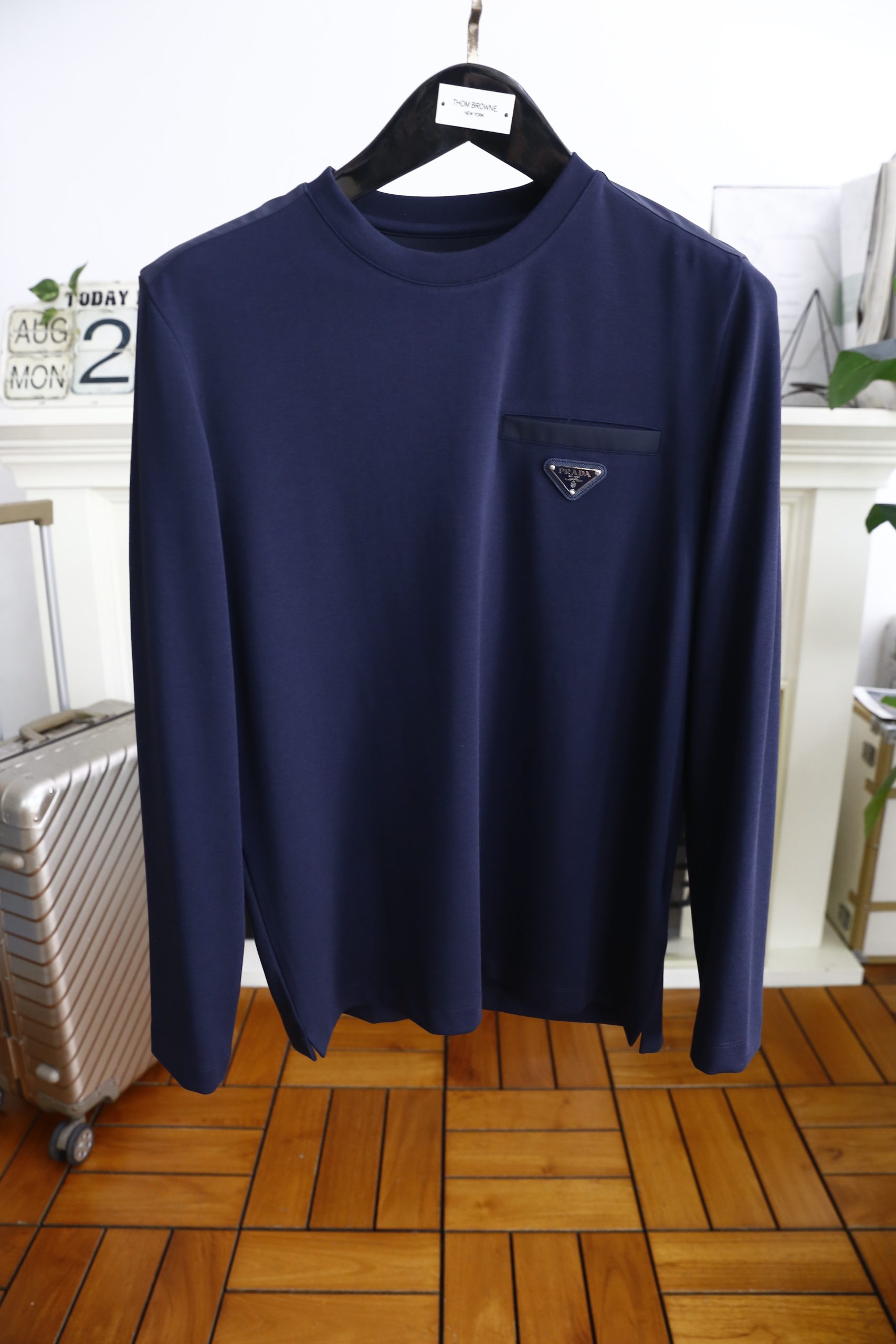 25秋冬新品プラダ メンズ 長袖Tシャツ トップス