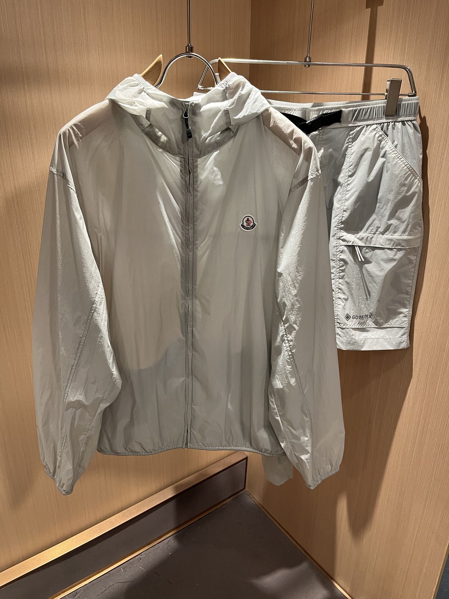 25秋冬新品 モンクレール メンズ 上下服 セットアップ