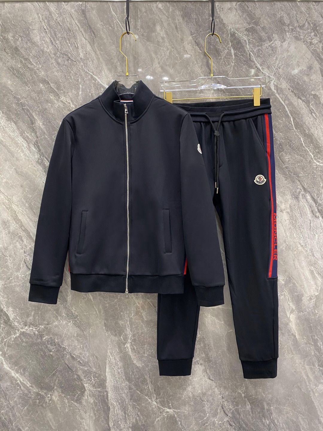 25秋冬新品 モンクレール メンズ 上下服 セットアップ