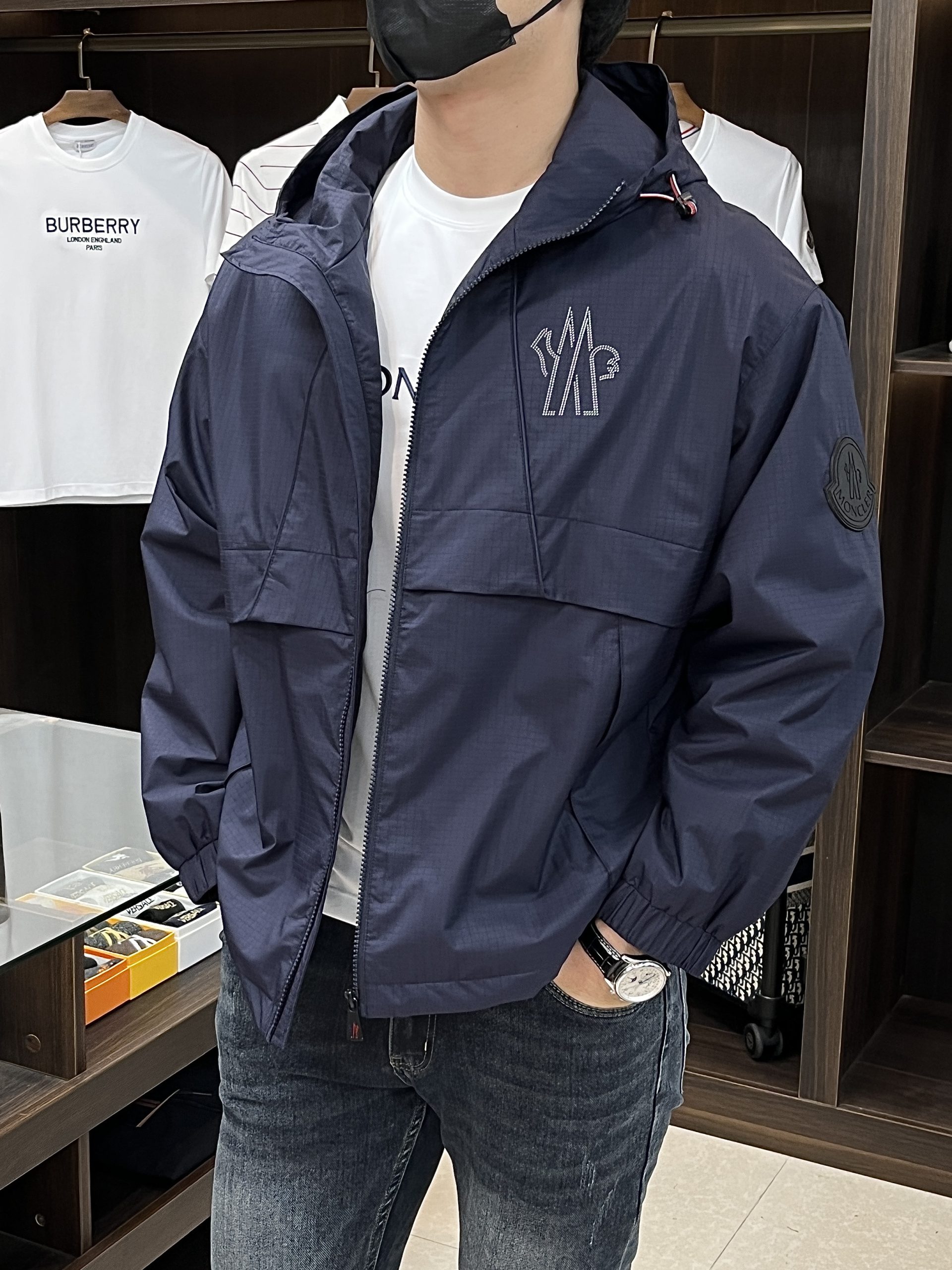 25秋冬新品 モンクレール メンズ アウター/トレンチコート