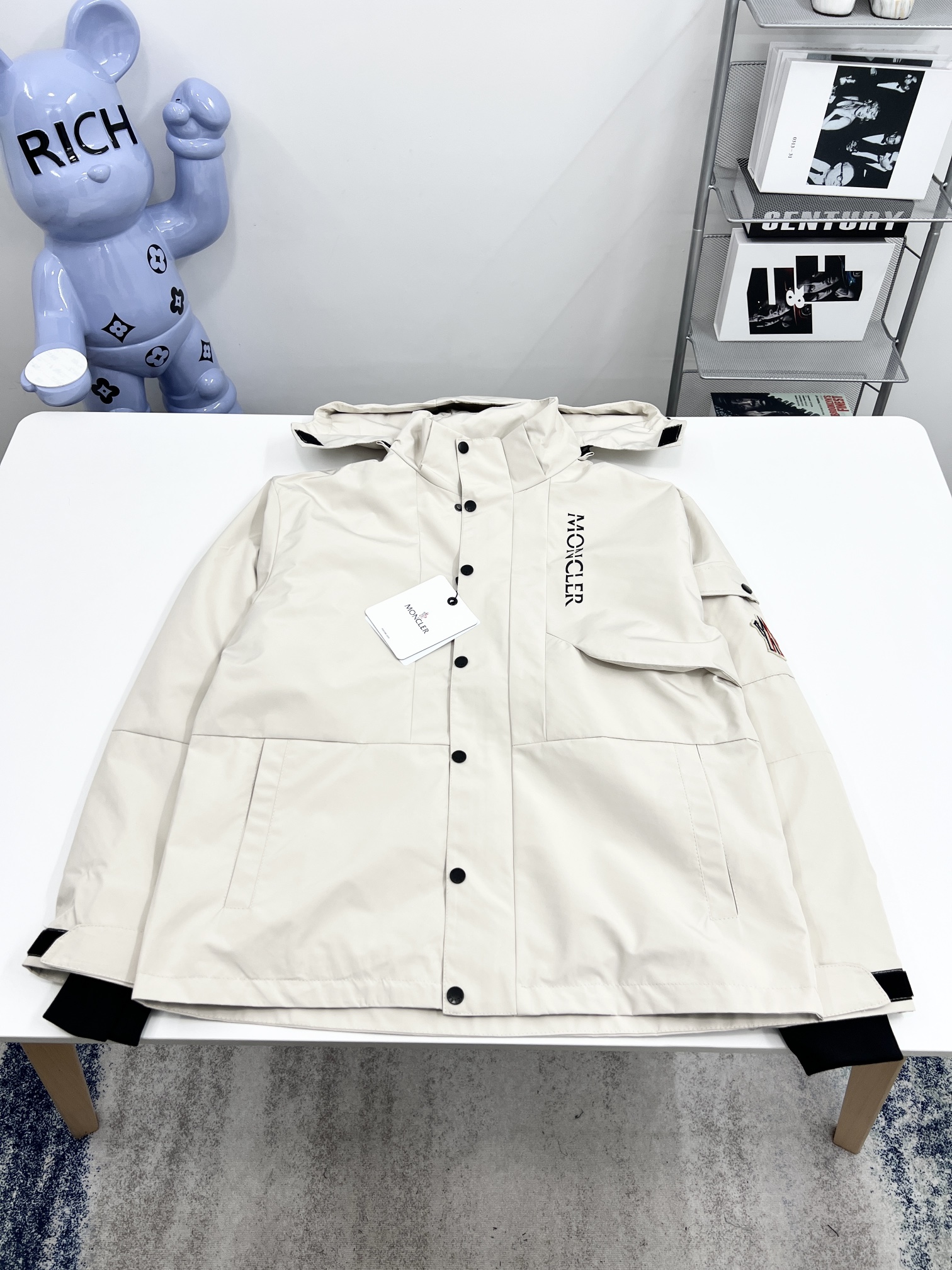 25秋冬新品 モンクレール メンズ アウター/トレンチコート