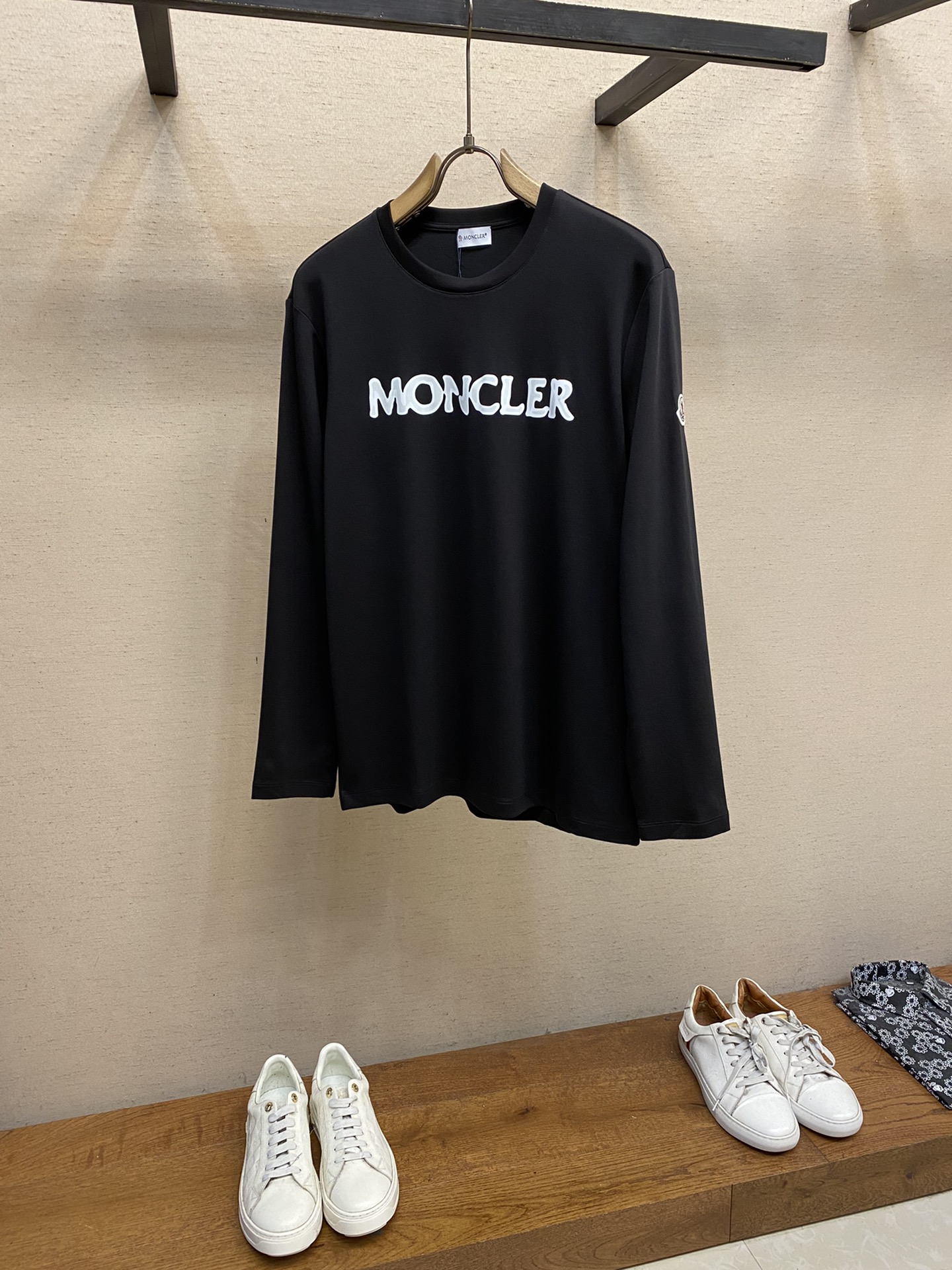 25秋冬新品 モンクレール メンズ 長袖Tシャツ トップス