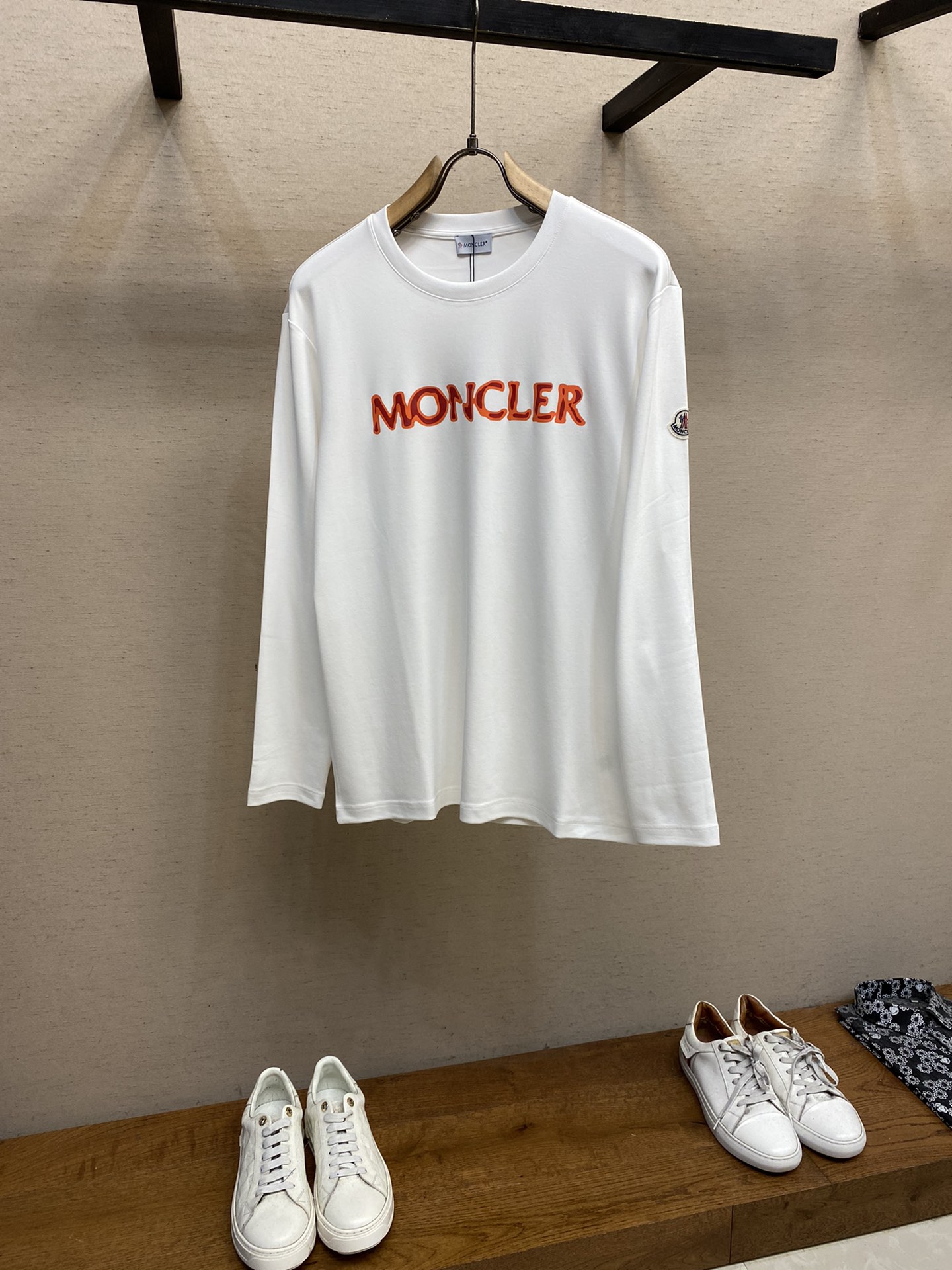 25秋冬新品 モンクレール メンズ 長袖Tシャツ トップス