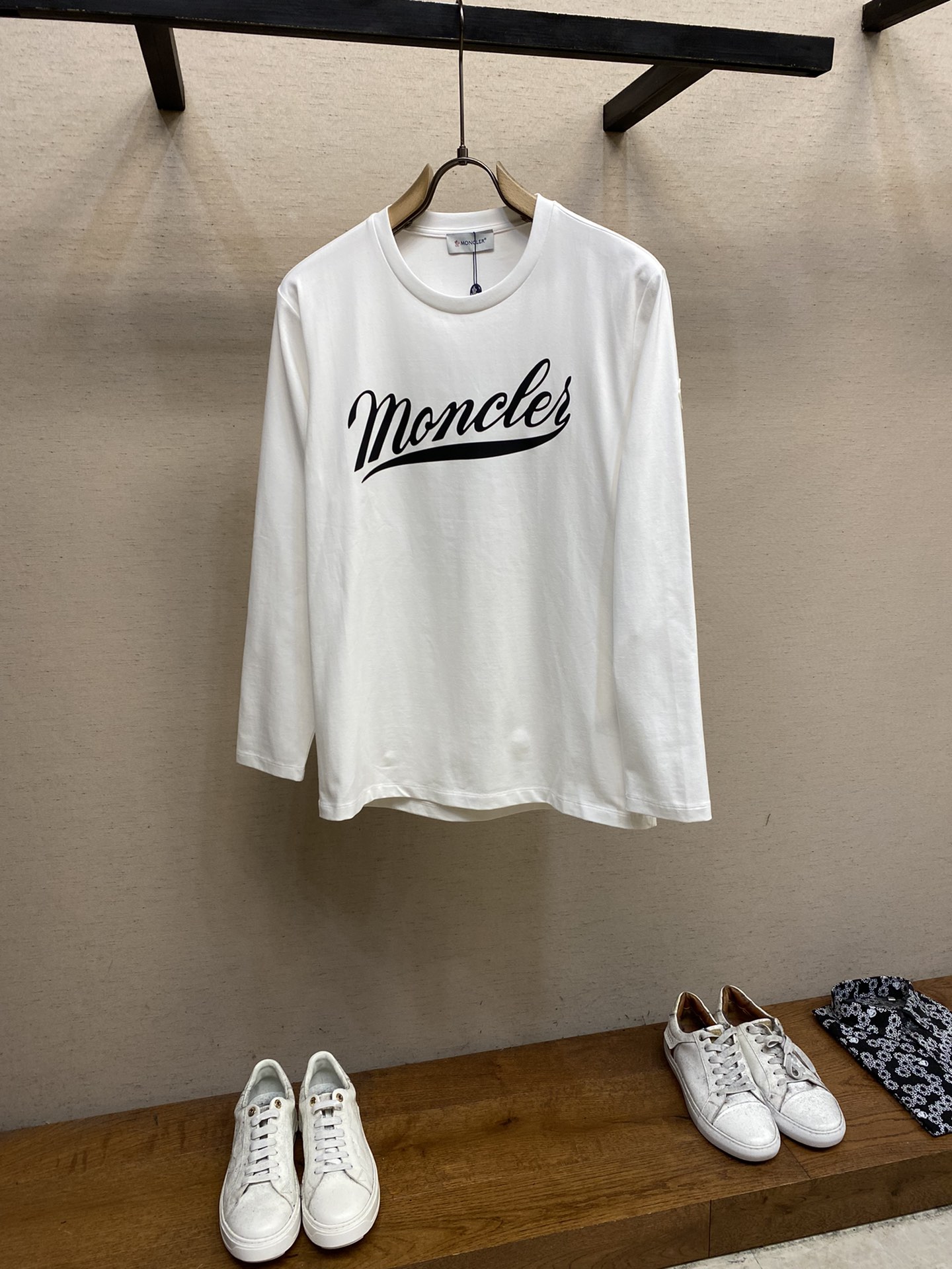 25秋冬新品 モンクレール メンズ 長袖Tシャツ トップス