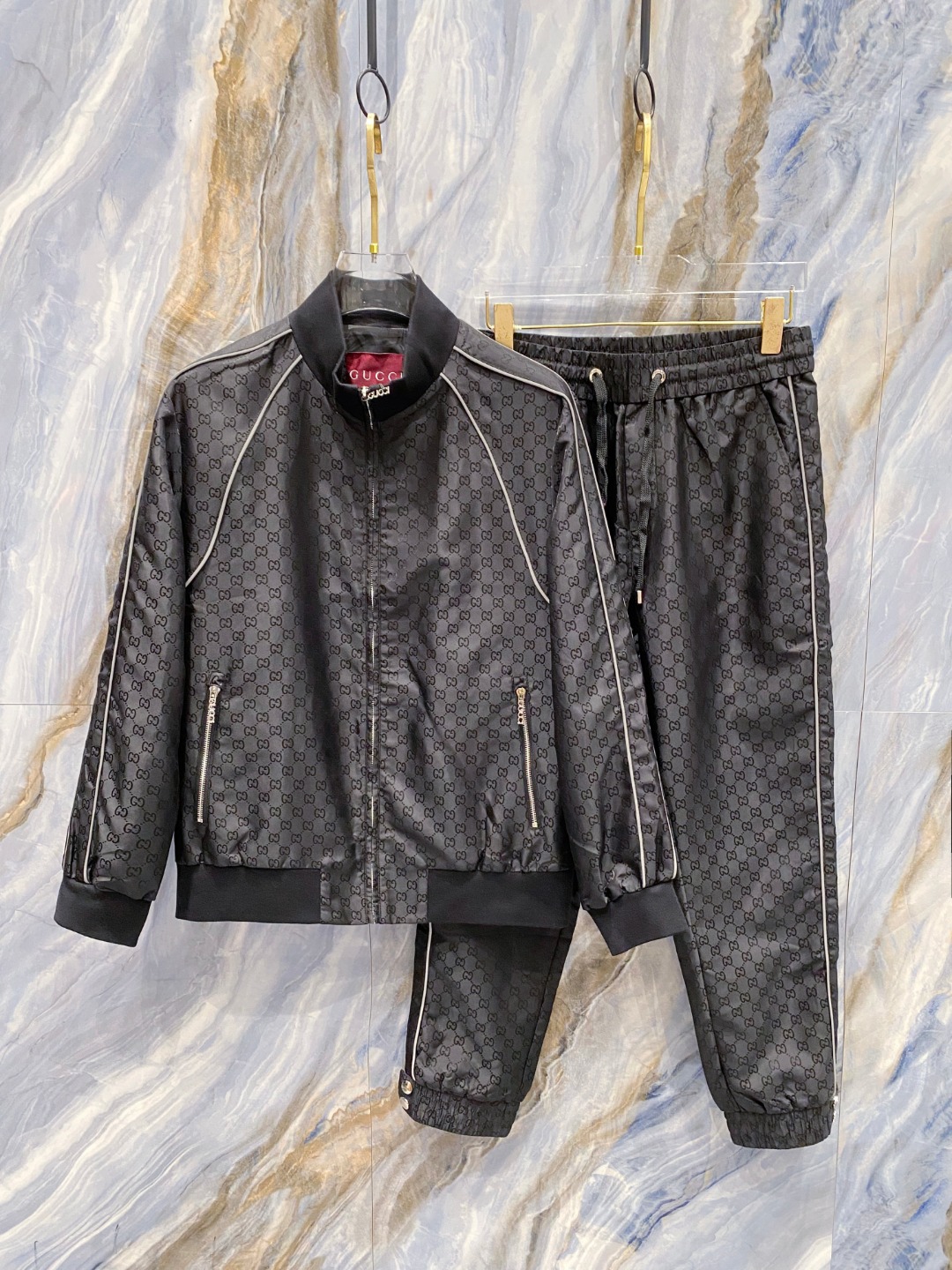 25秋冬新品 グッチ メンズ セットアップ 上下服