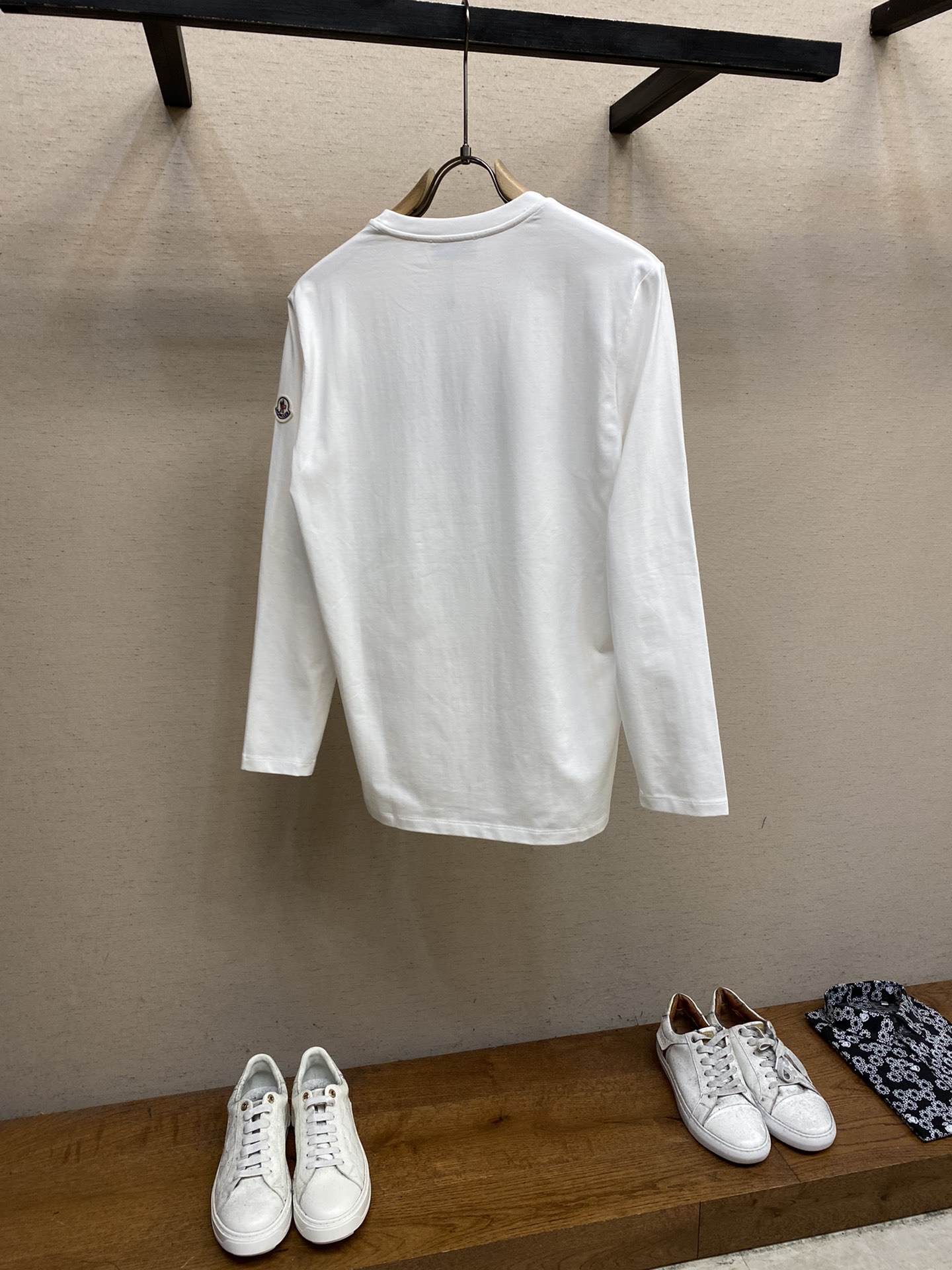 25秋冬新品 モンクレール メンズ 長袖Tシャツ トップス