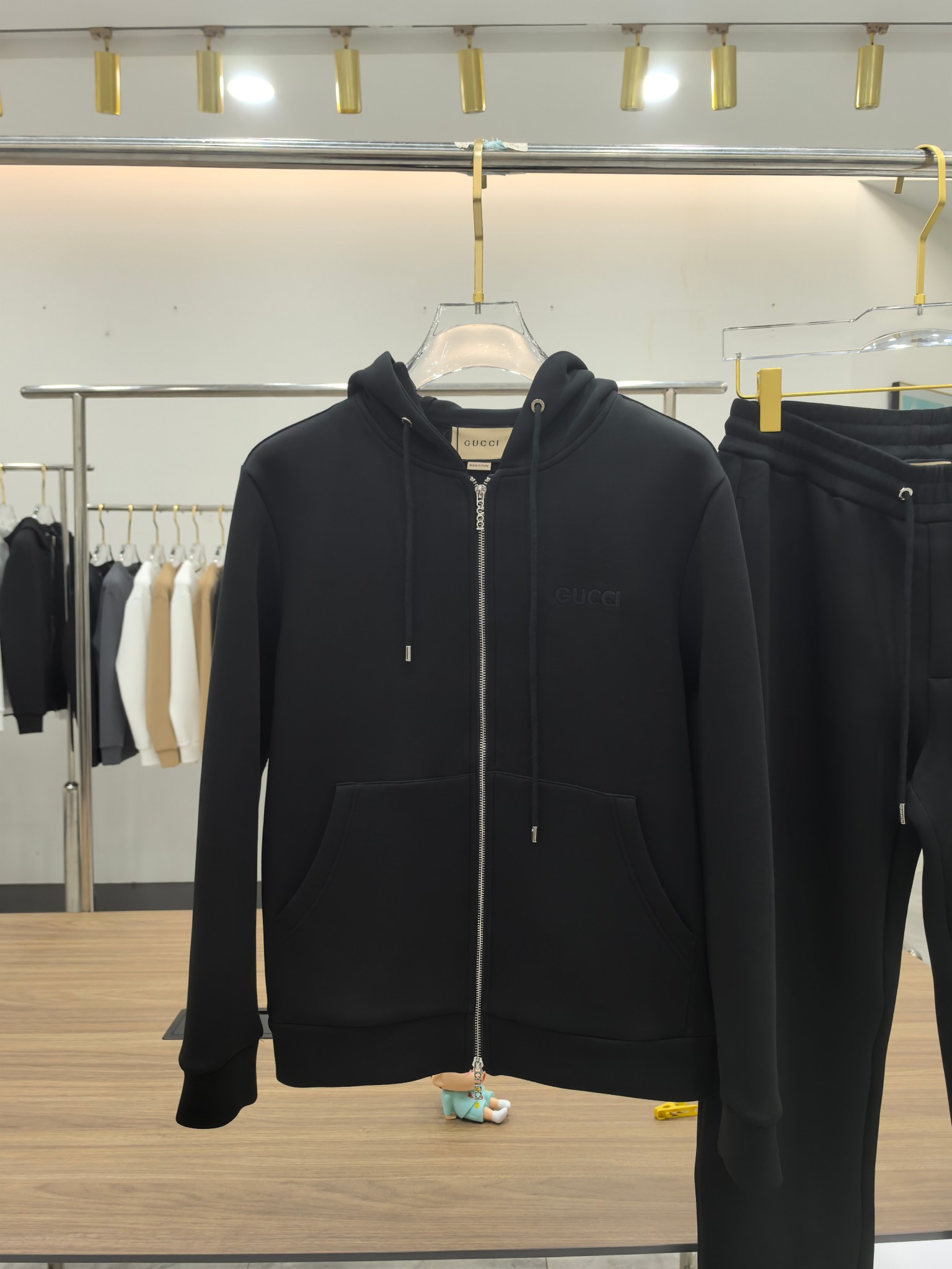 25秋冬新品 グッチ メンズ セットアップ 上下服