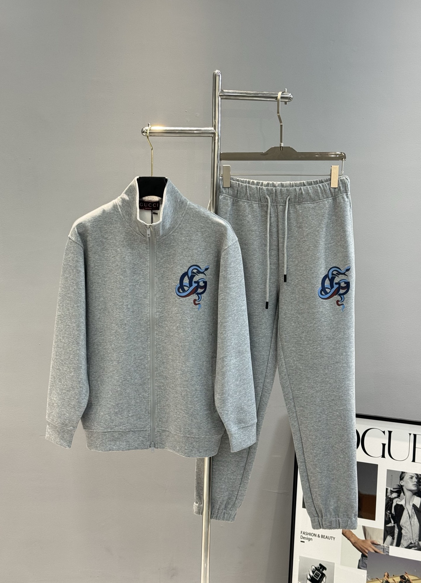 25秋冬新品 グッチ メンズ セットアップ 上下服