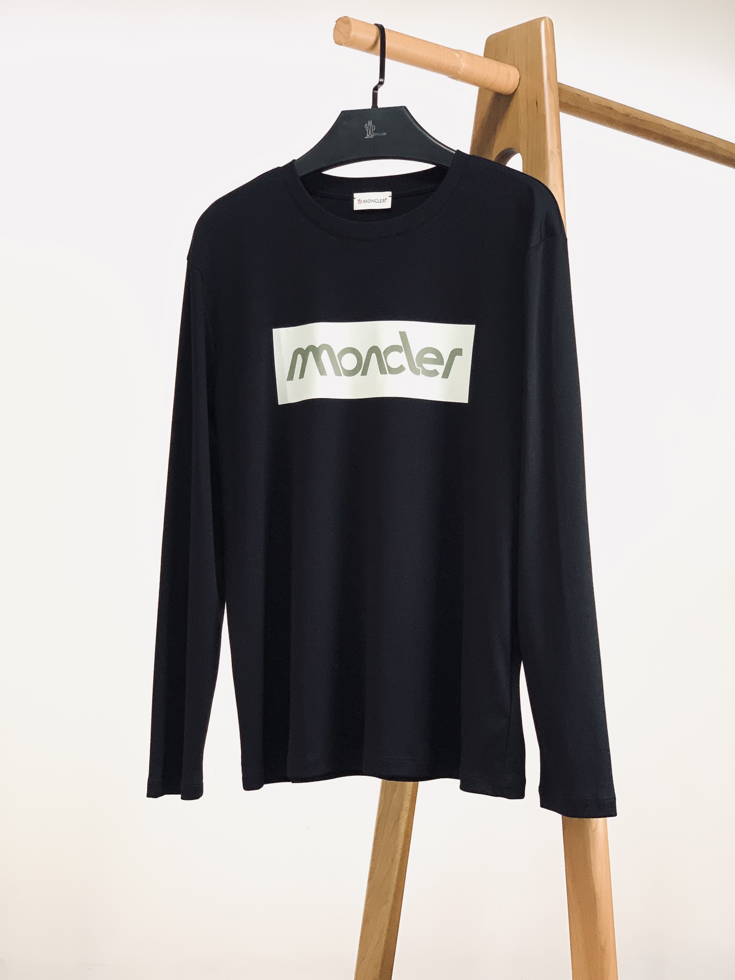 25秋冬新品 モンクレール メンズ 長袖Tシャツ トップス