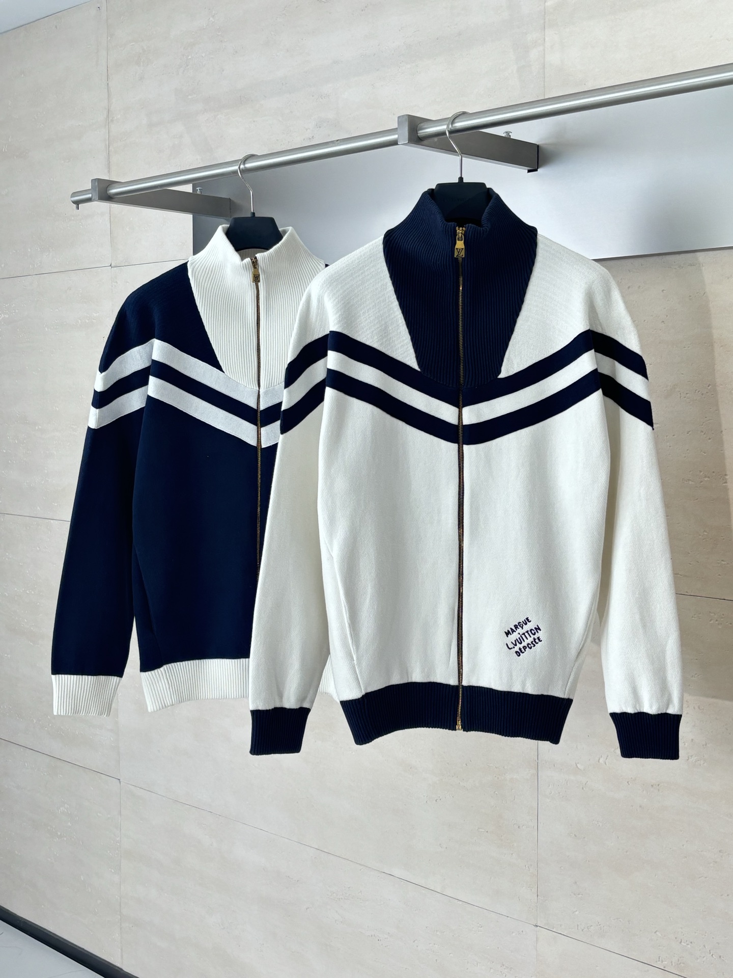 25秋冬新品 ルイヴィトン メンズ アウター/トレンチコート