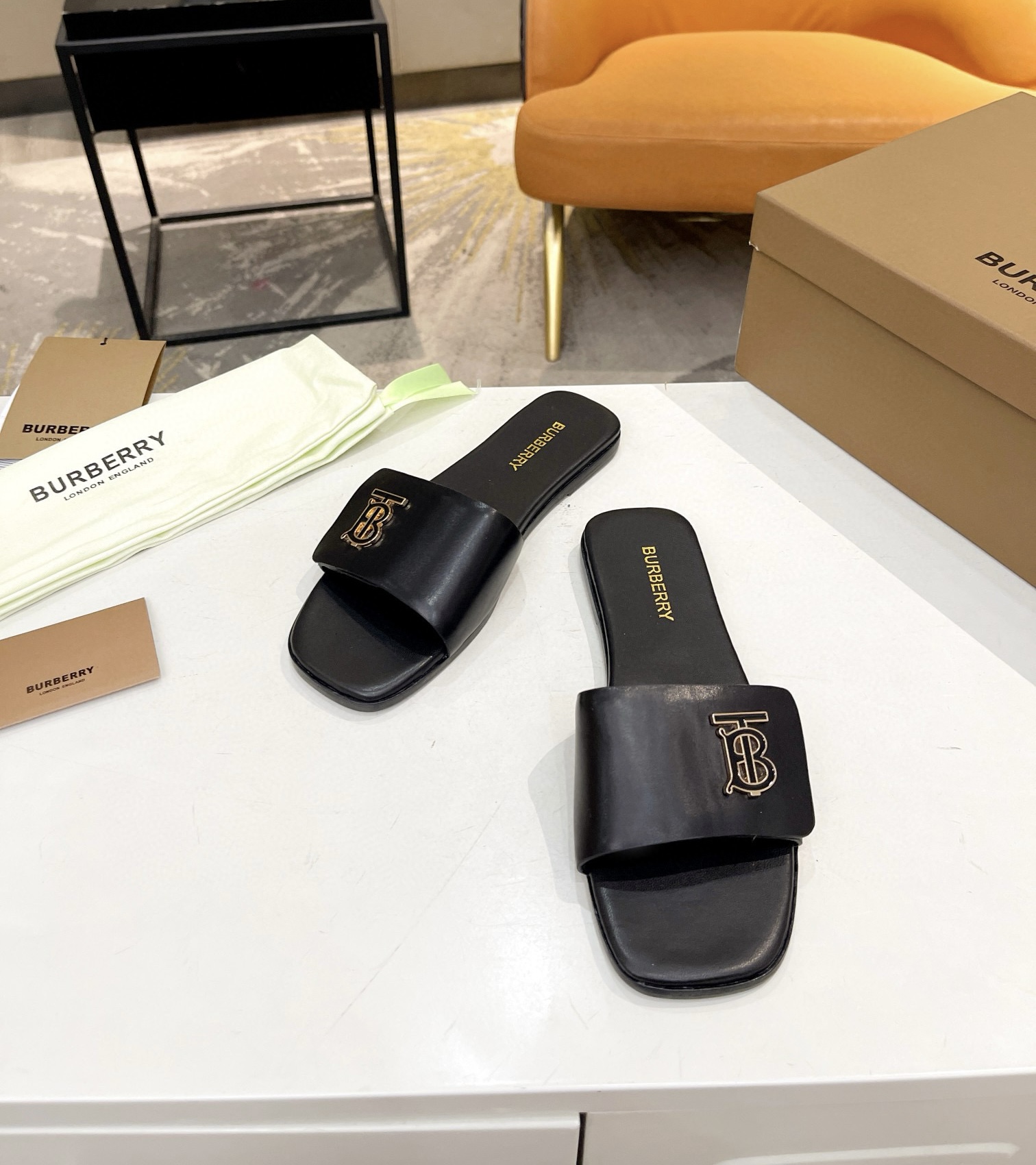 靴? バーバリー サンダル ミュール ウィメンズ