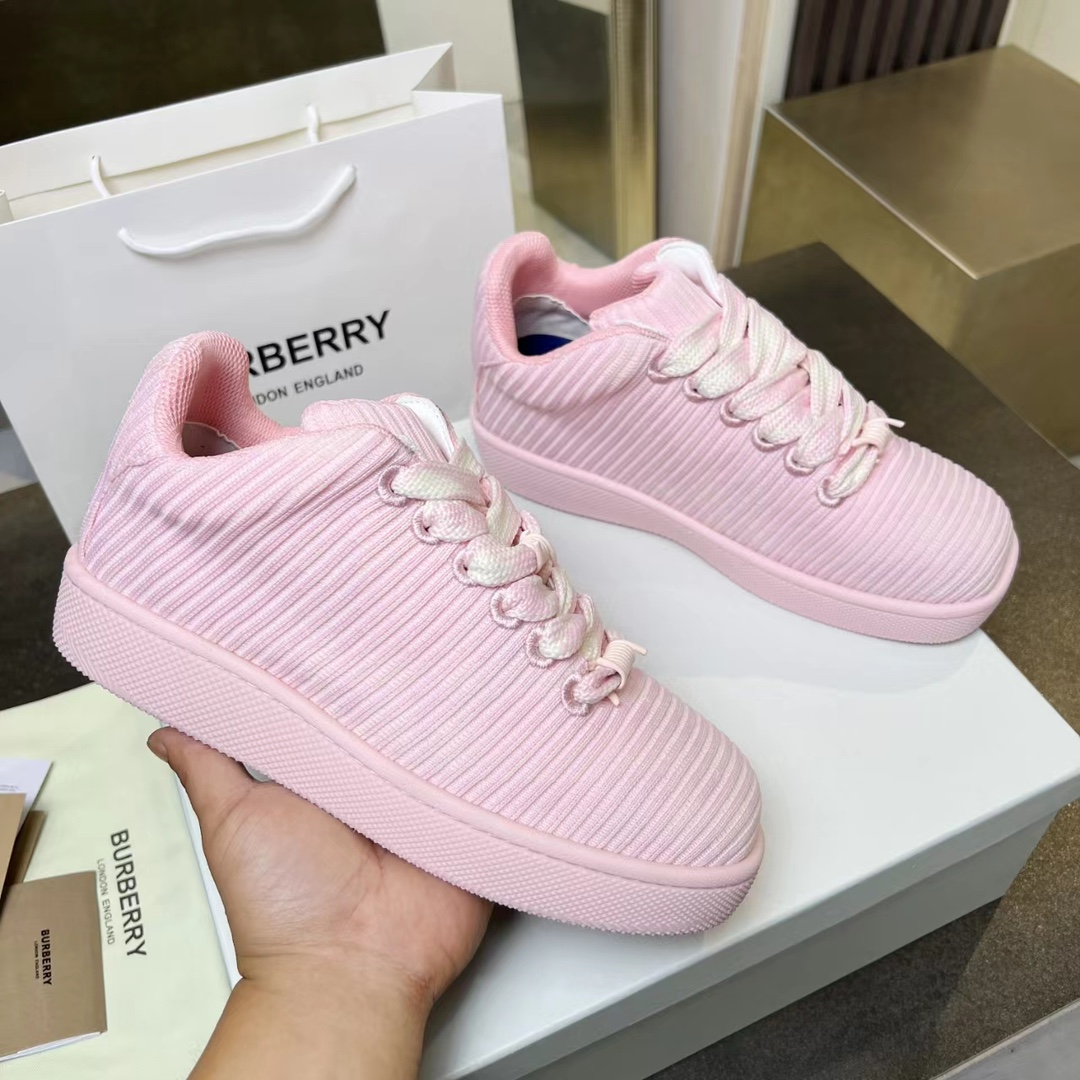 靴? バーバリー スニーカー/レースアップ 男女兼着