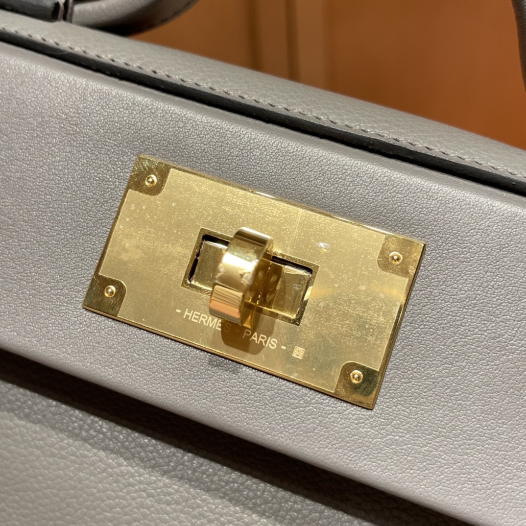 エルメス 値下げSwift ヴァンキャトル 24/24 21 ミニ ショルダーバッグ2508