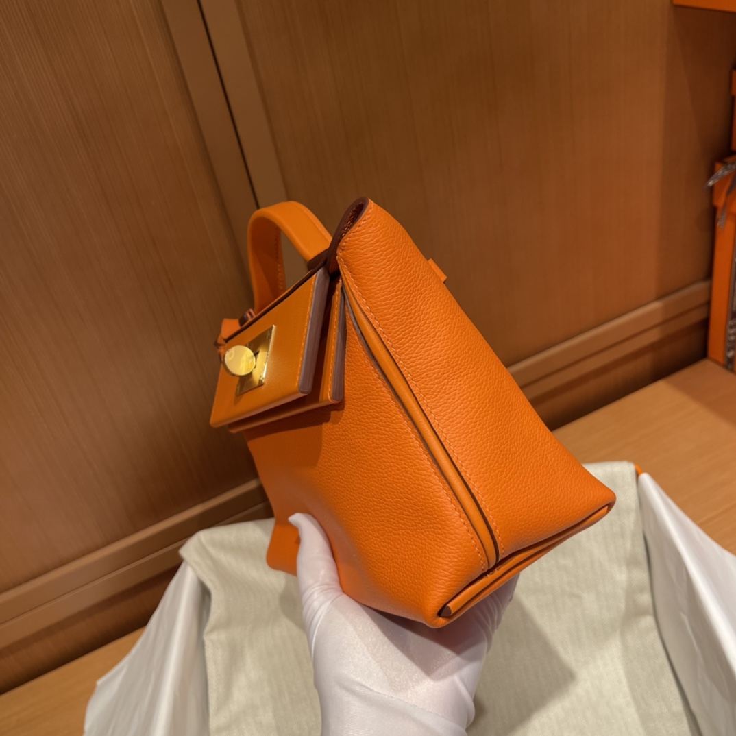エルメス 値下げSwift ヴァンキャトル 24/24 21 ミニ ショルダーバッグ2508