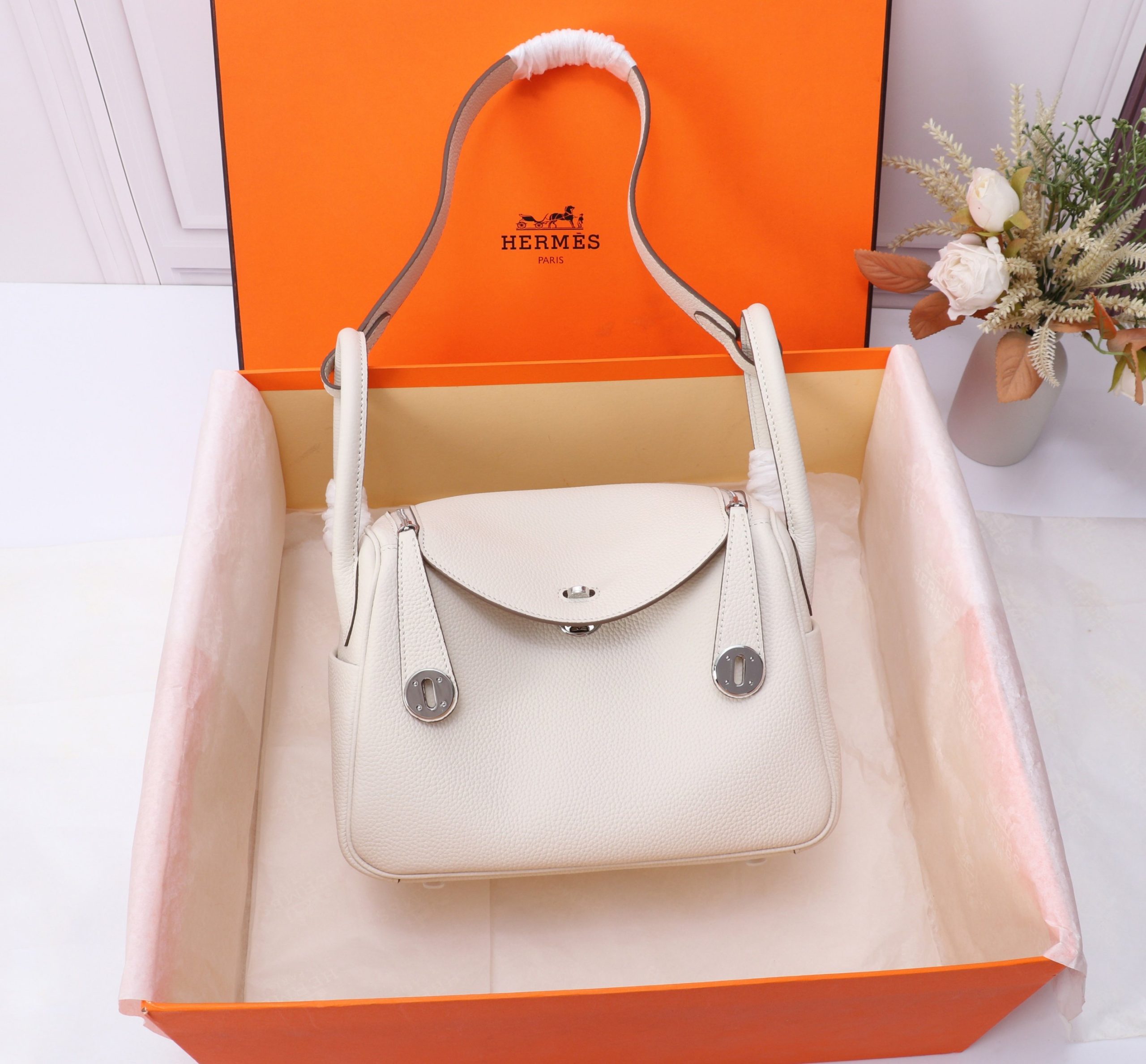 エルメス 超美品 ショルダー ハンド リンディ Lindy 26cm 2508