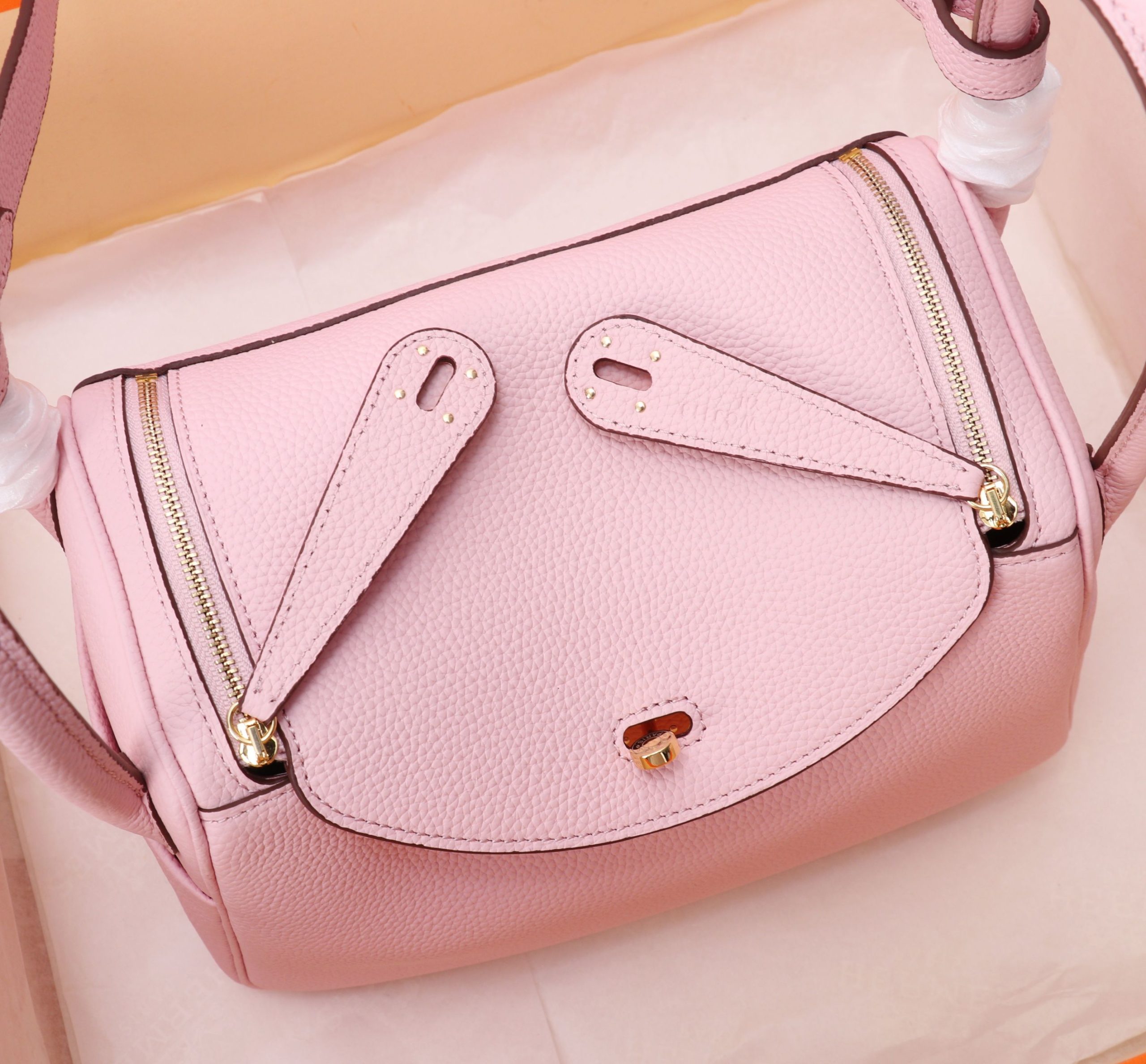エルメス 超美品 ショルダー ハンド リンディ Lindy 26cm 2508