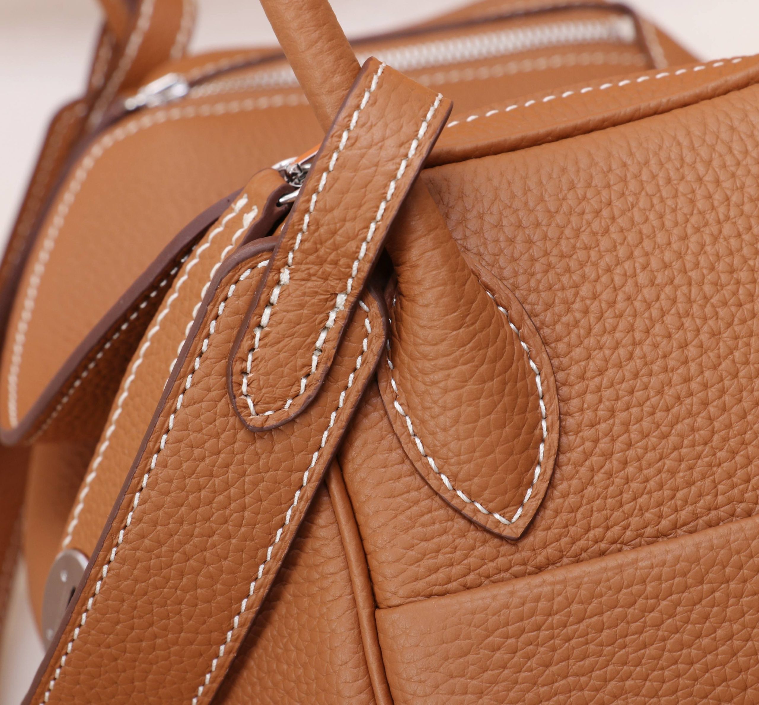 エルメス 超美品 ショルダー ハンド リンディ Lindy 26cm 2508