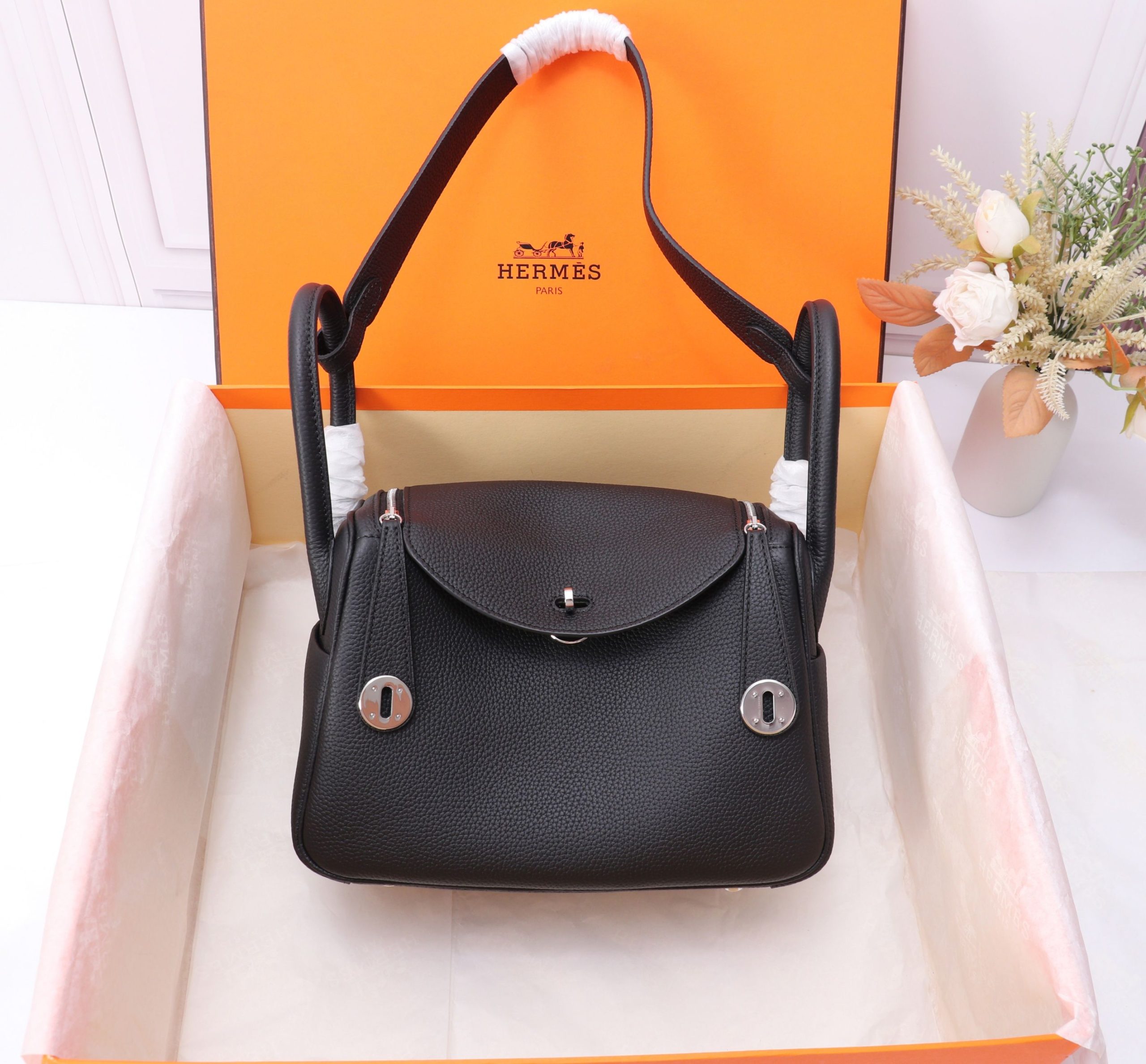 エルメス 超美品 ショルダー ハンド リンディ Lindy 26cm 2508